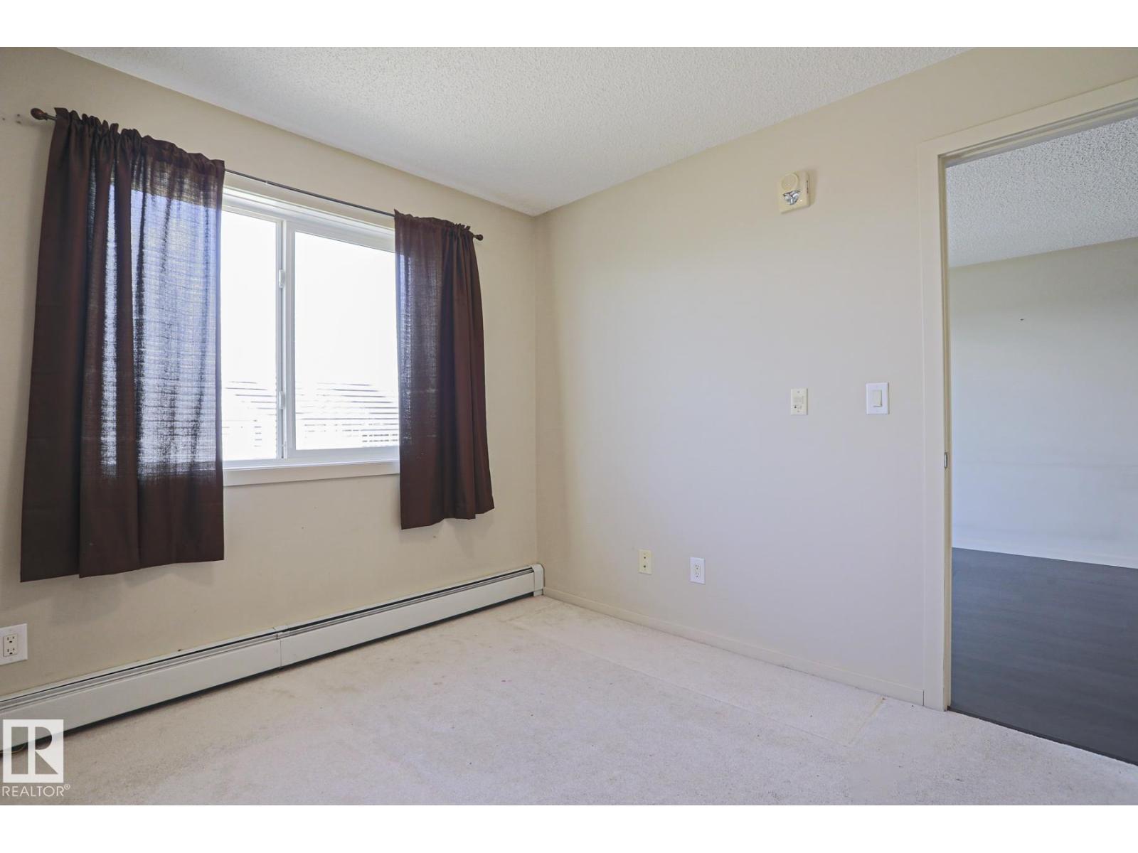 #411 3353 16a Av Nw Property Photo 14