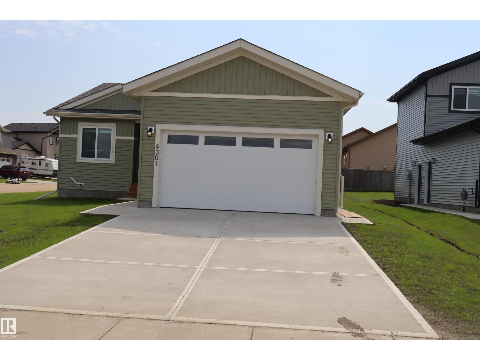 4301 Cedar Drive Property Photo 1