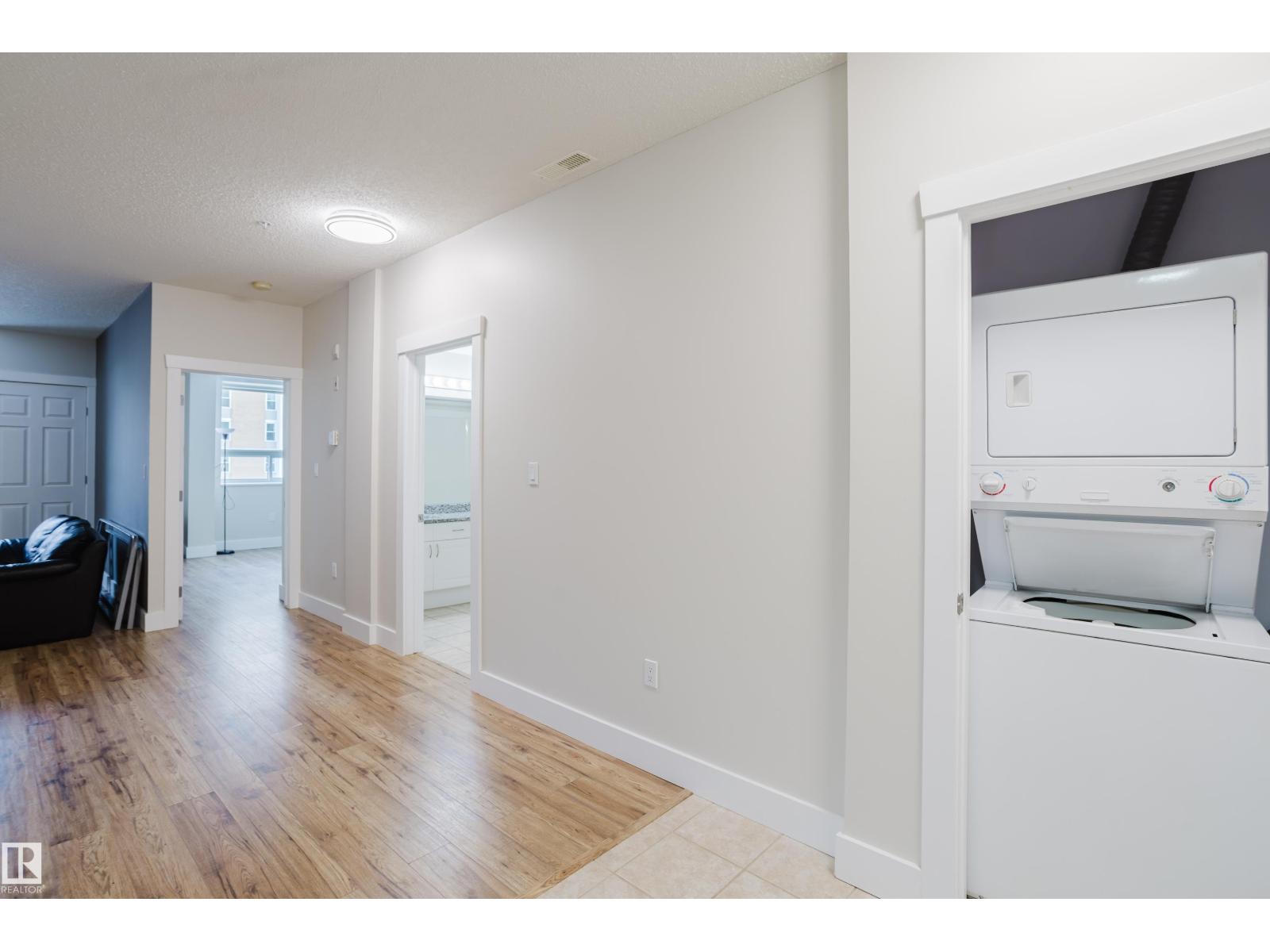 #407 9919 105 St Nw Property Photo 12