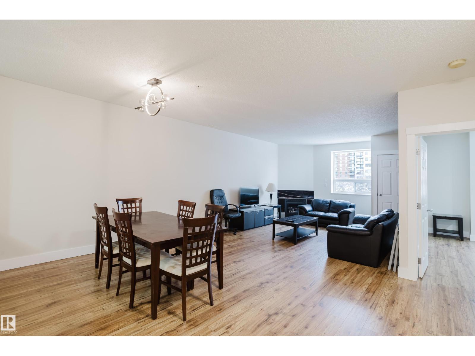 #407 9919 105 St Nw Property Photo 13