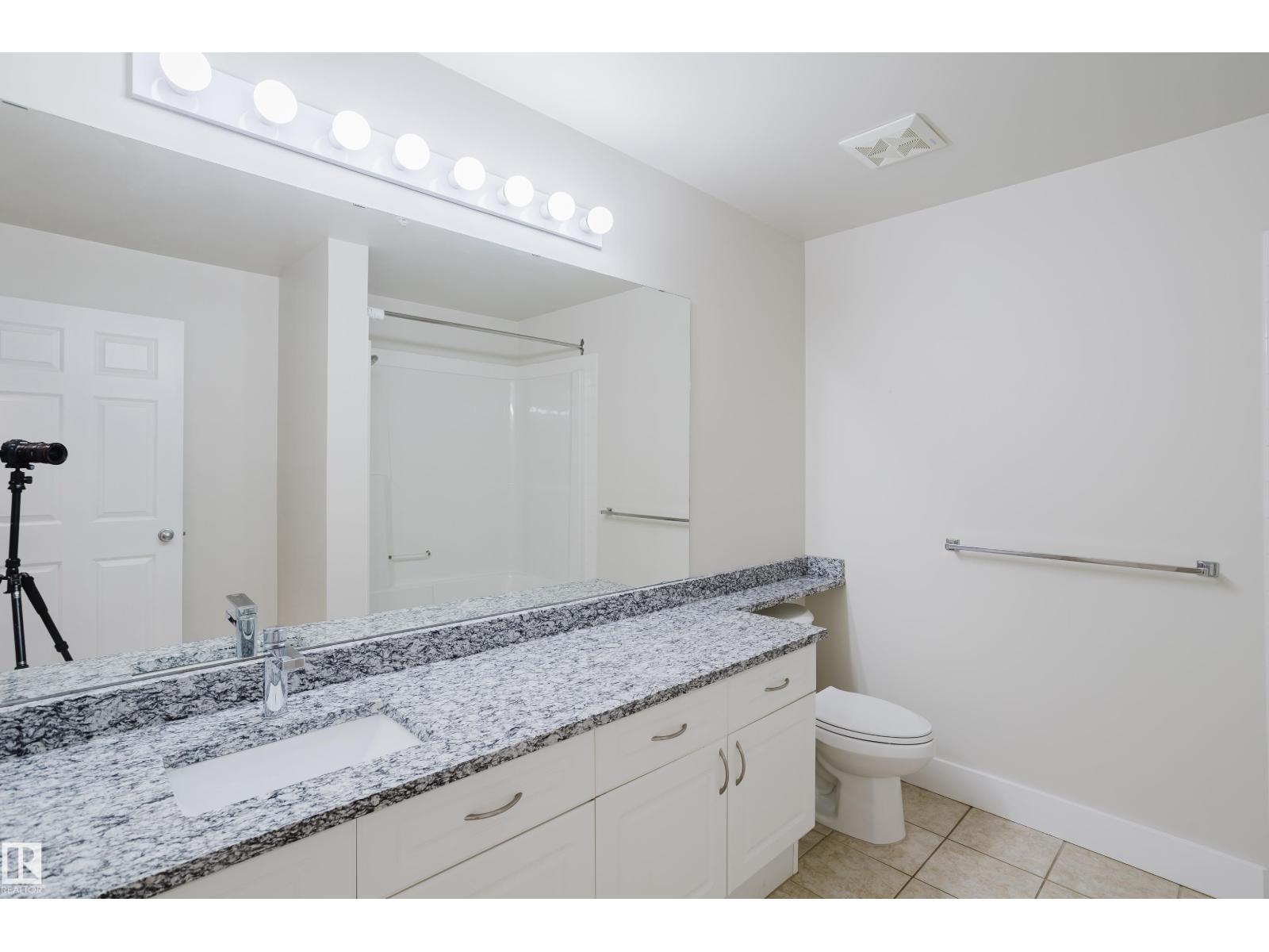 #407 9919 105 St Nw Property Photo 27
