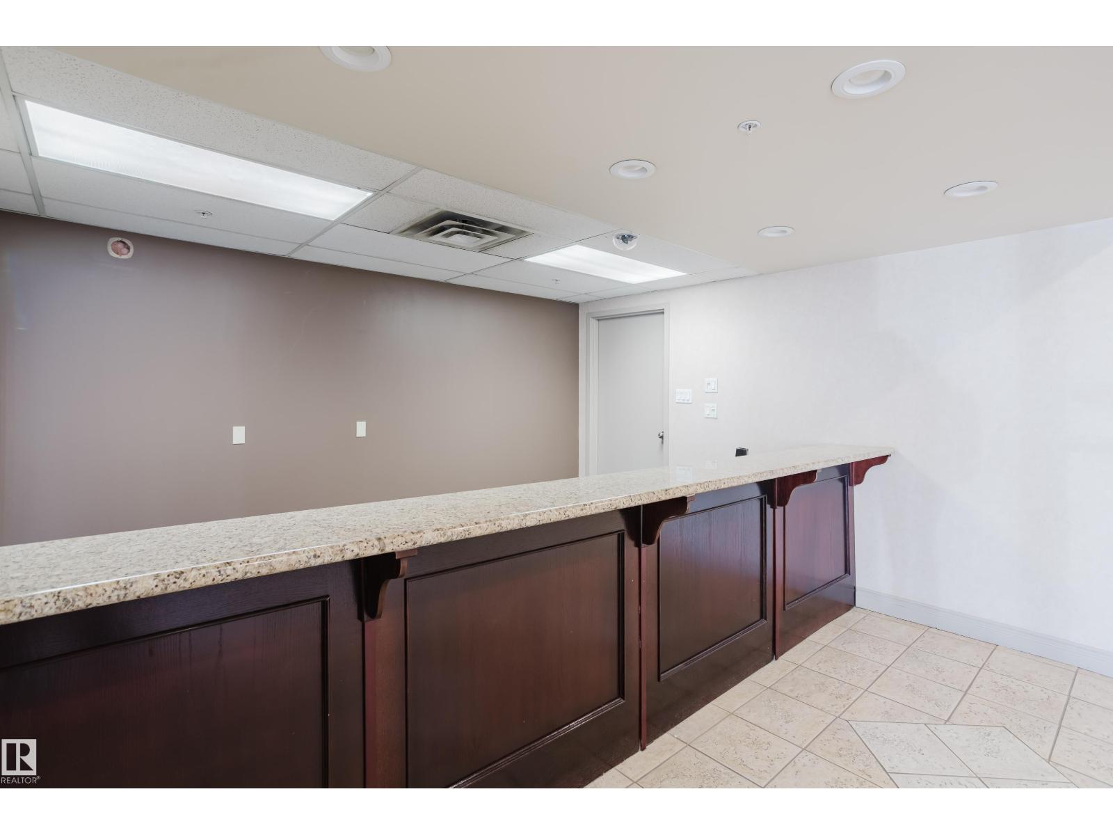 #407 9919 105 St Nw Property Photo 37
