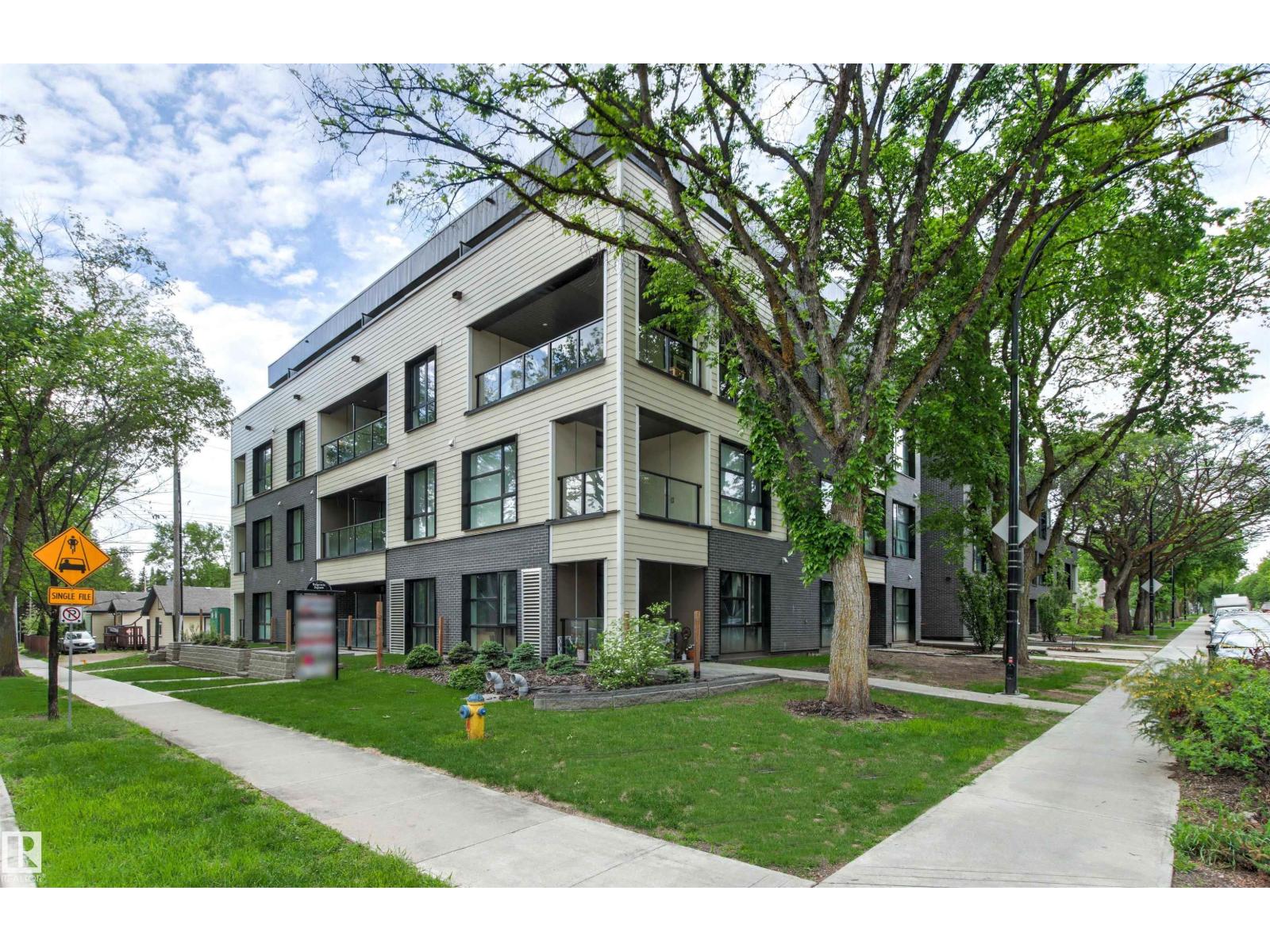 #413 11503 76 Av Nw Property Photo 1