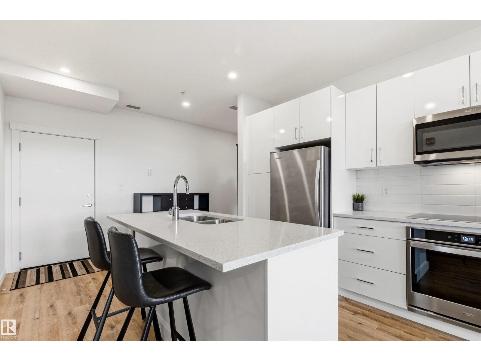 #413 11503 76 Av Nw Property Photo 11