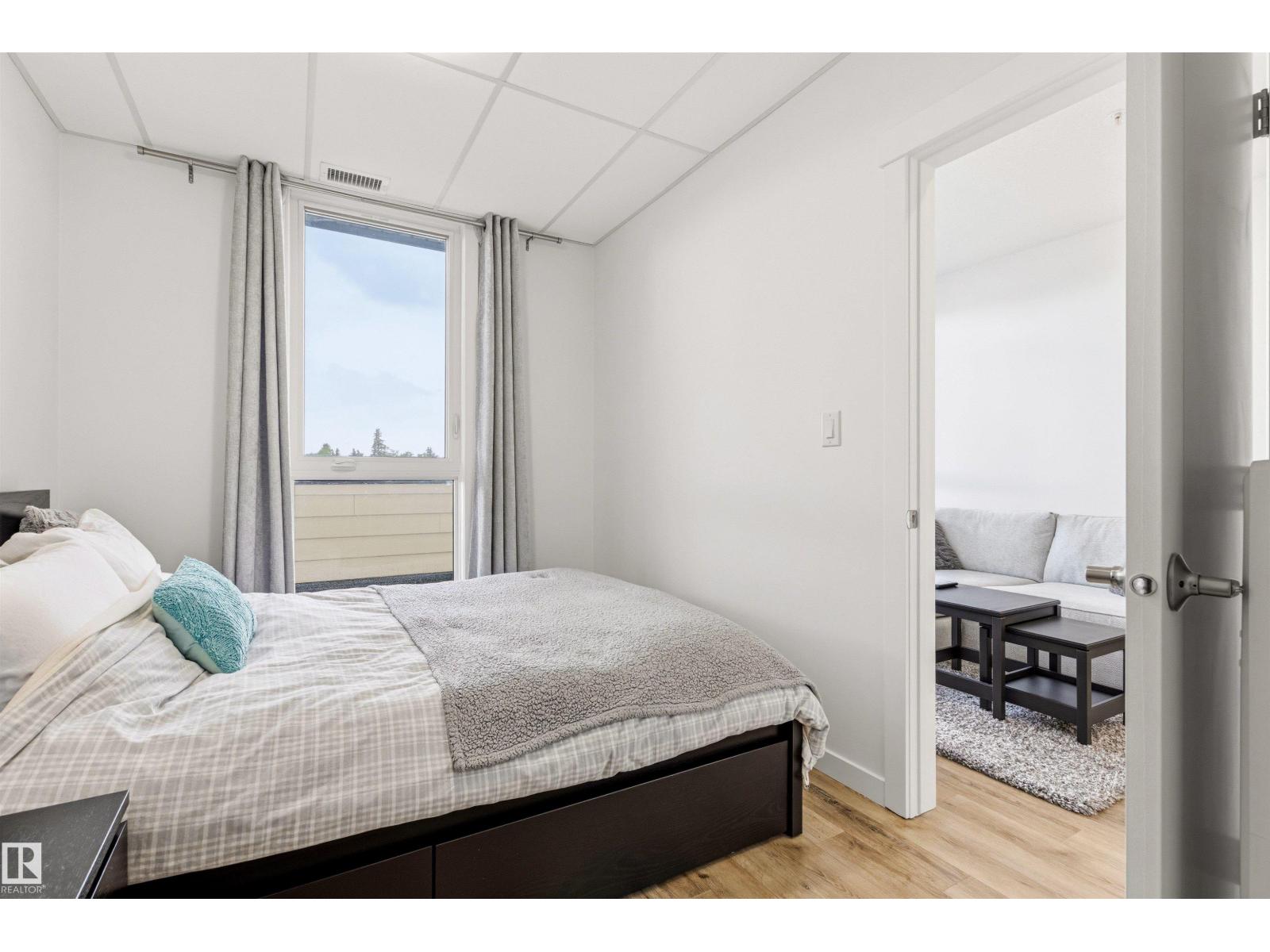 #413 11503 76 Av Nw Property Photo 17