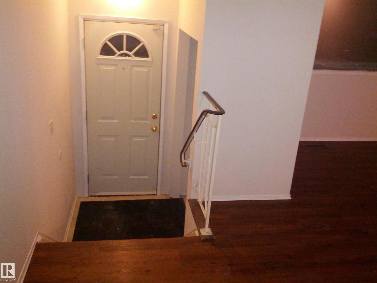 10219a 155 St Nw Property Photo 3