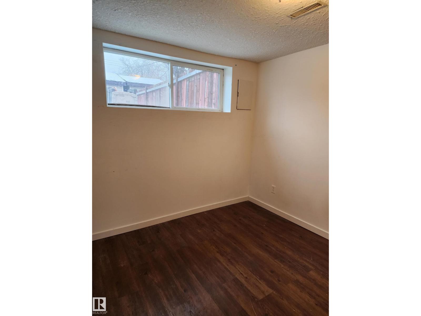 10219a 155 St Nw Property Photo 10