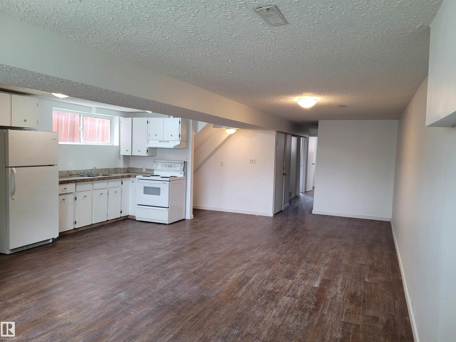 10219a 155 St Nw Property Photo 12