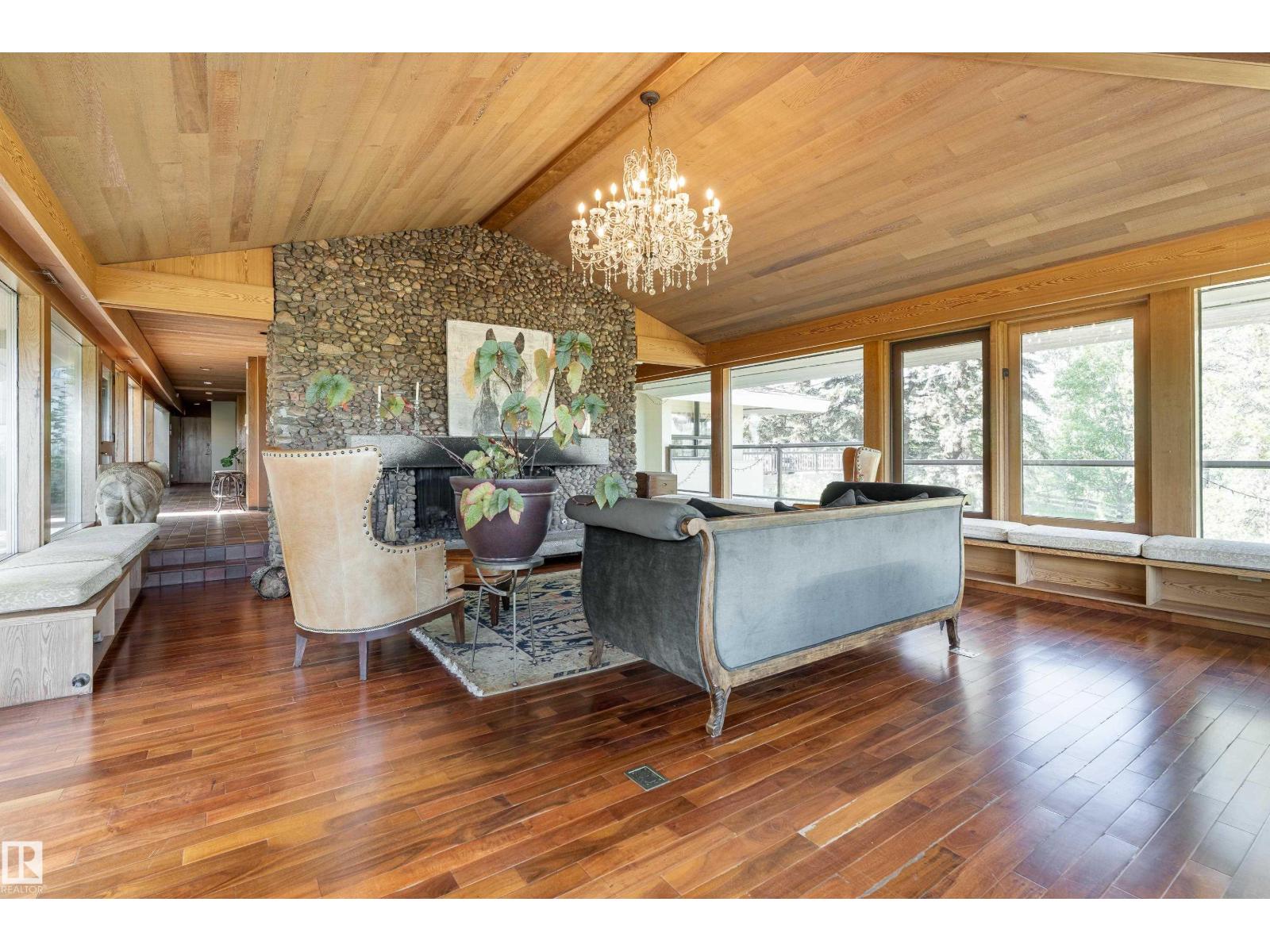 20211 9 Av Sw Property Photo 17
