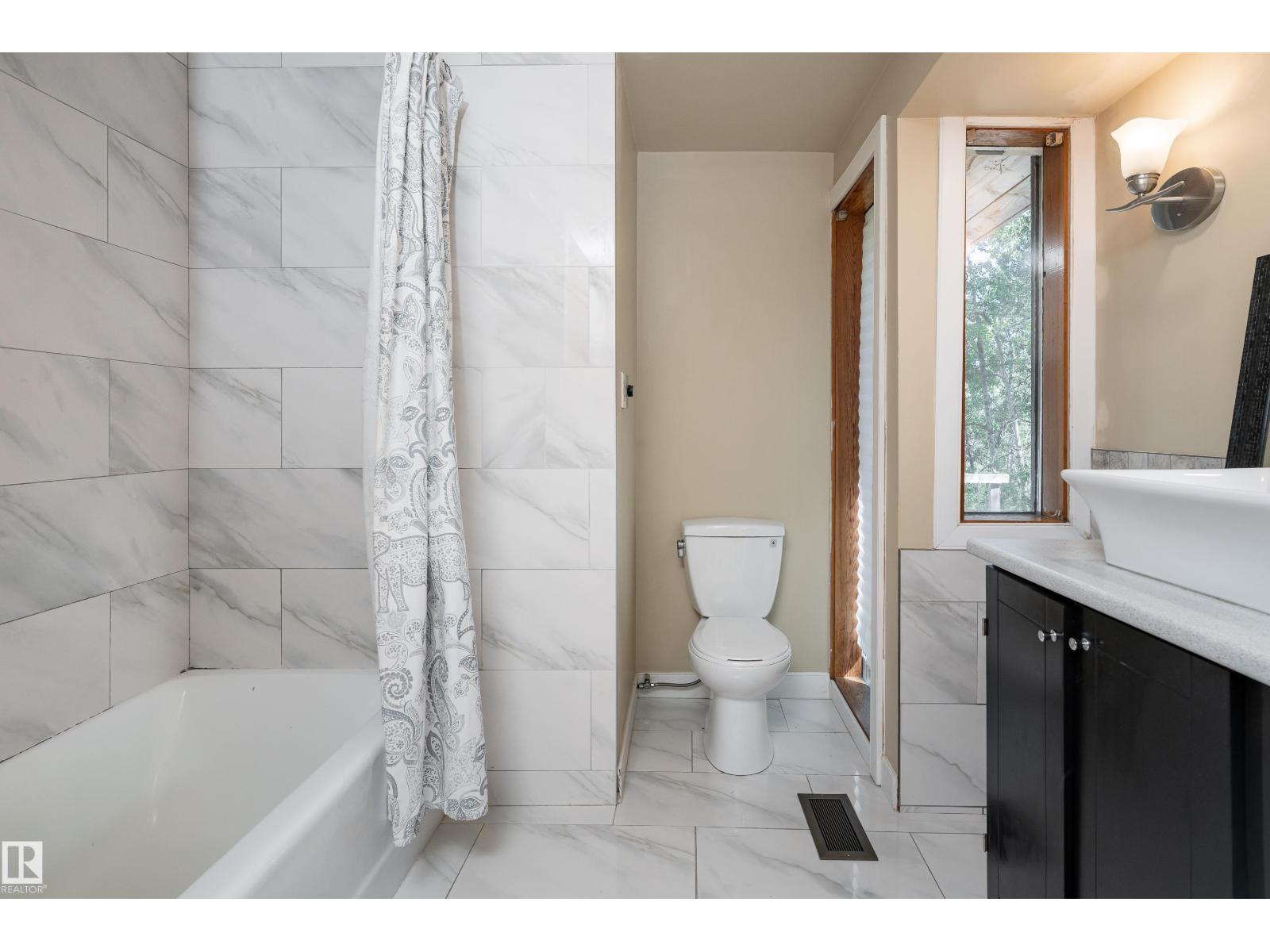 20211 9 Av Sw Property Photo 28