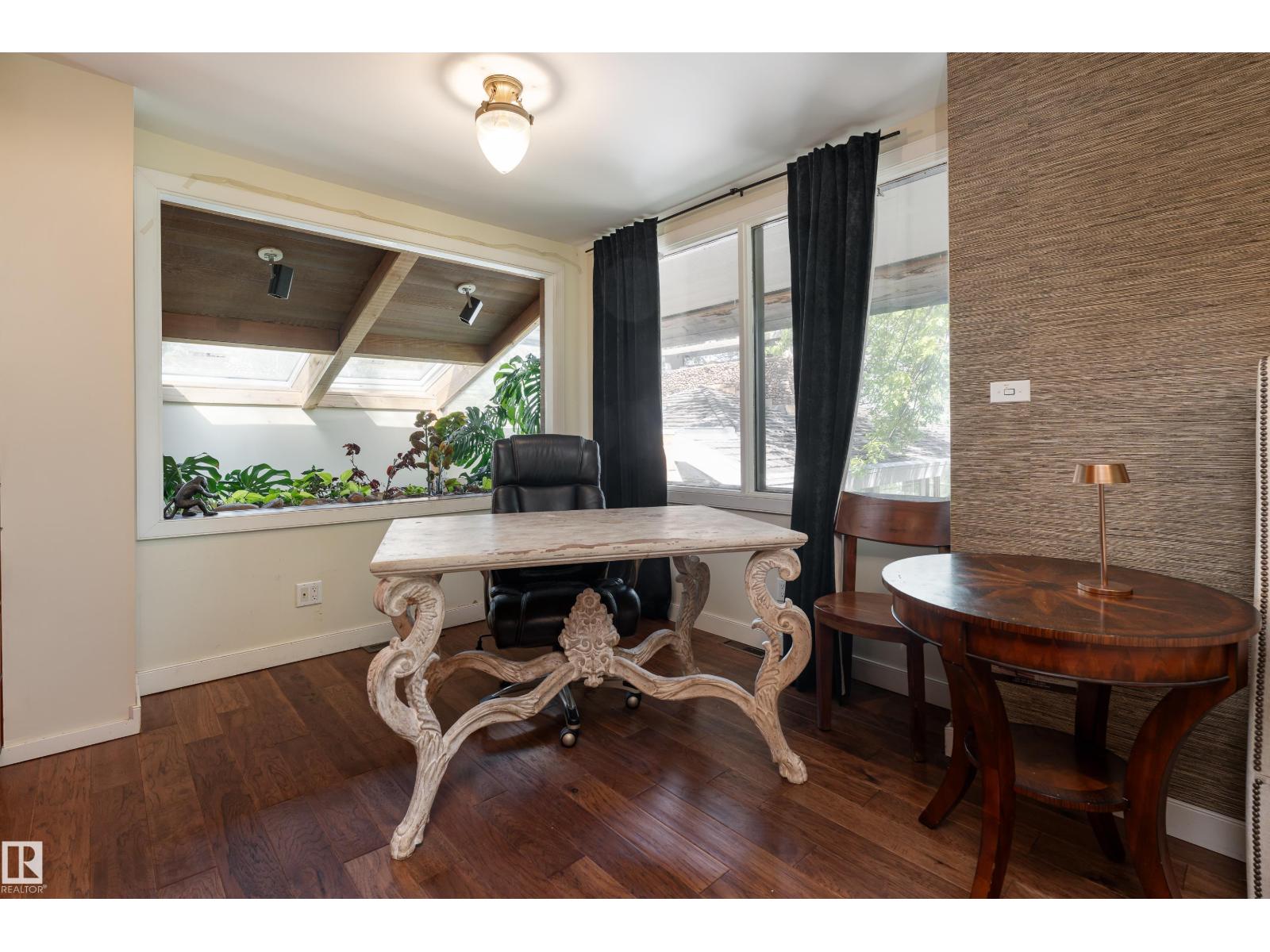 20211 9 Av Sw Property Photo 31