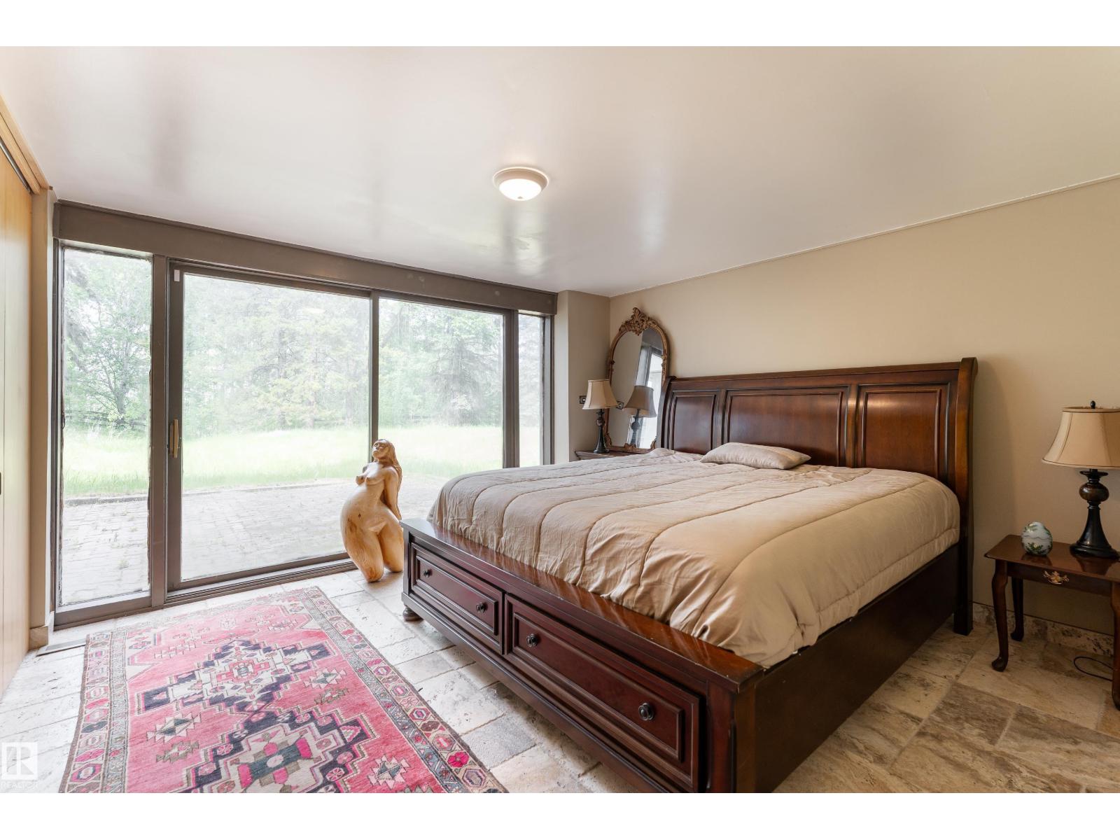 20211 9 Av Sw Property Photo 44