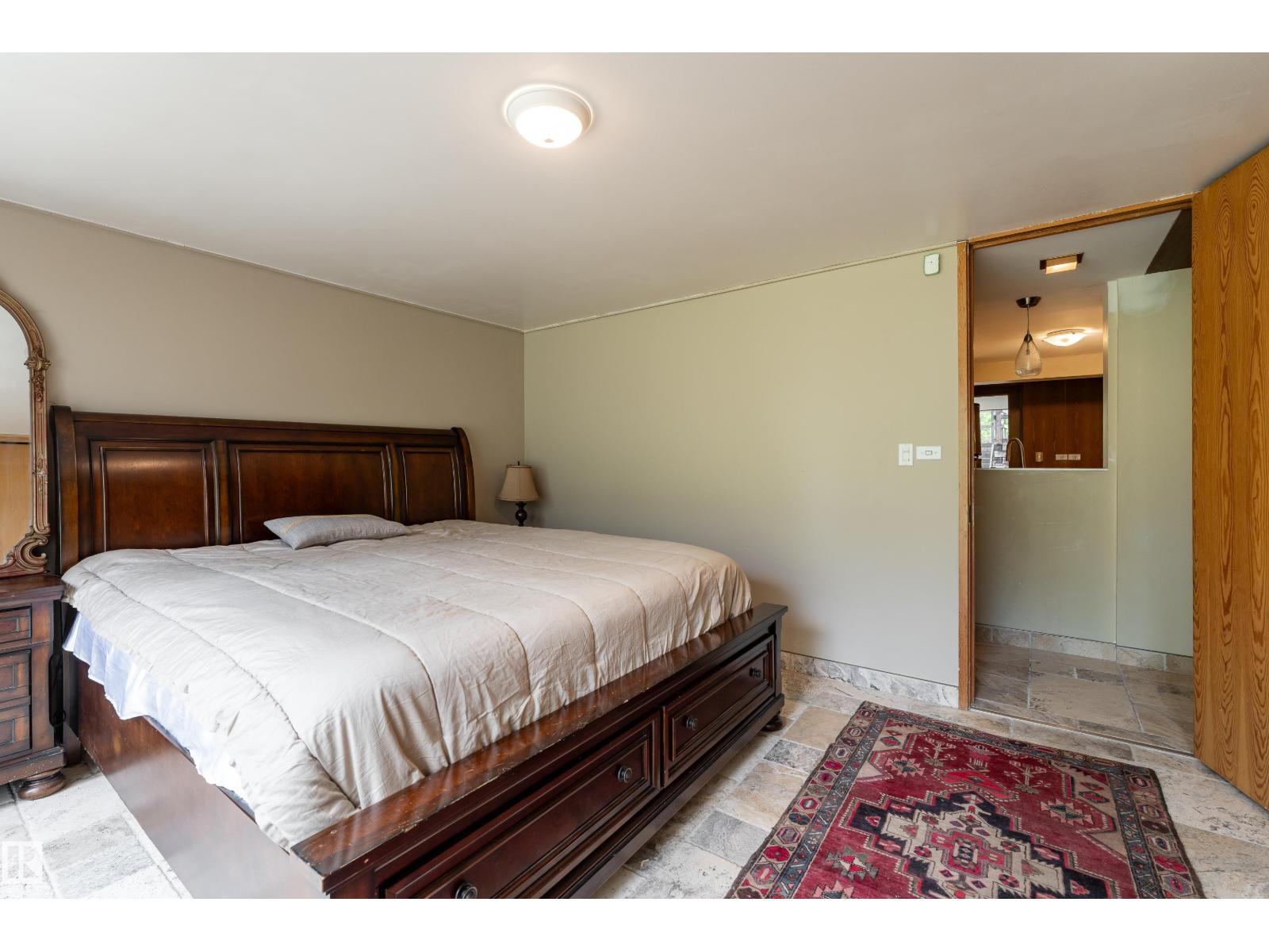 20211 9 Av Sw Property Photo 45