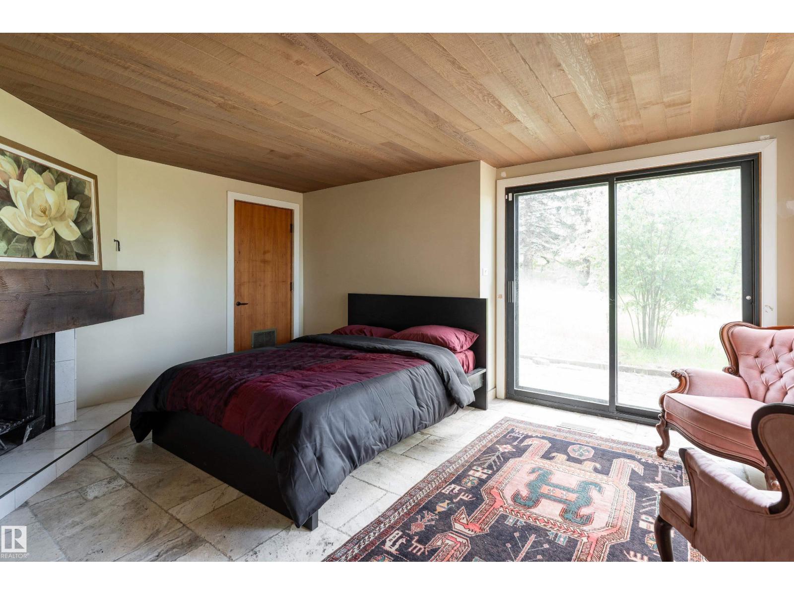20211 9 Av Sw Property Photo 46