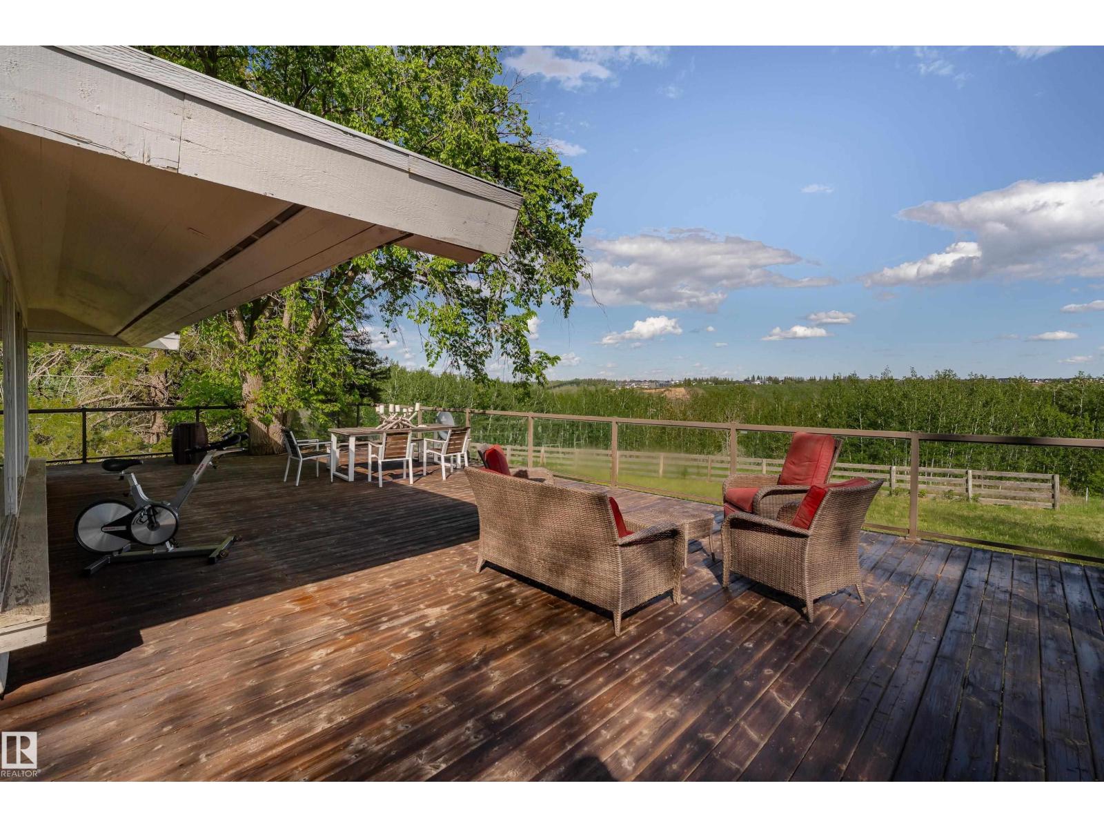 20211 9 Av Sw Property Photo 53