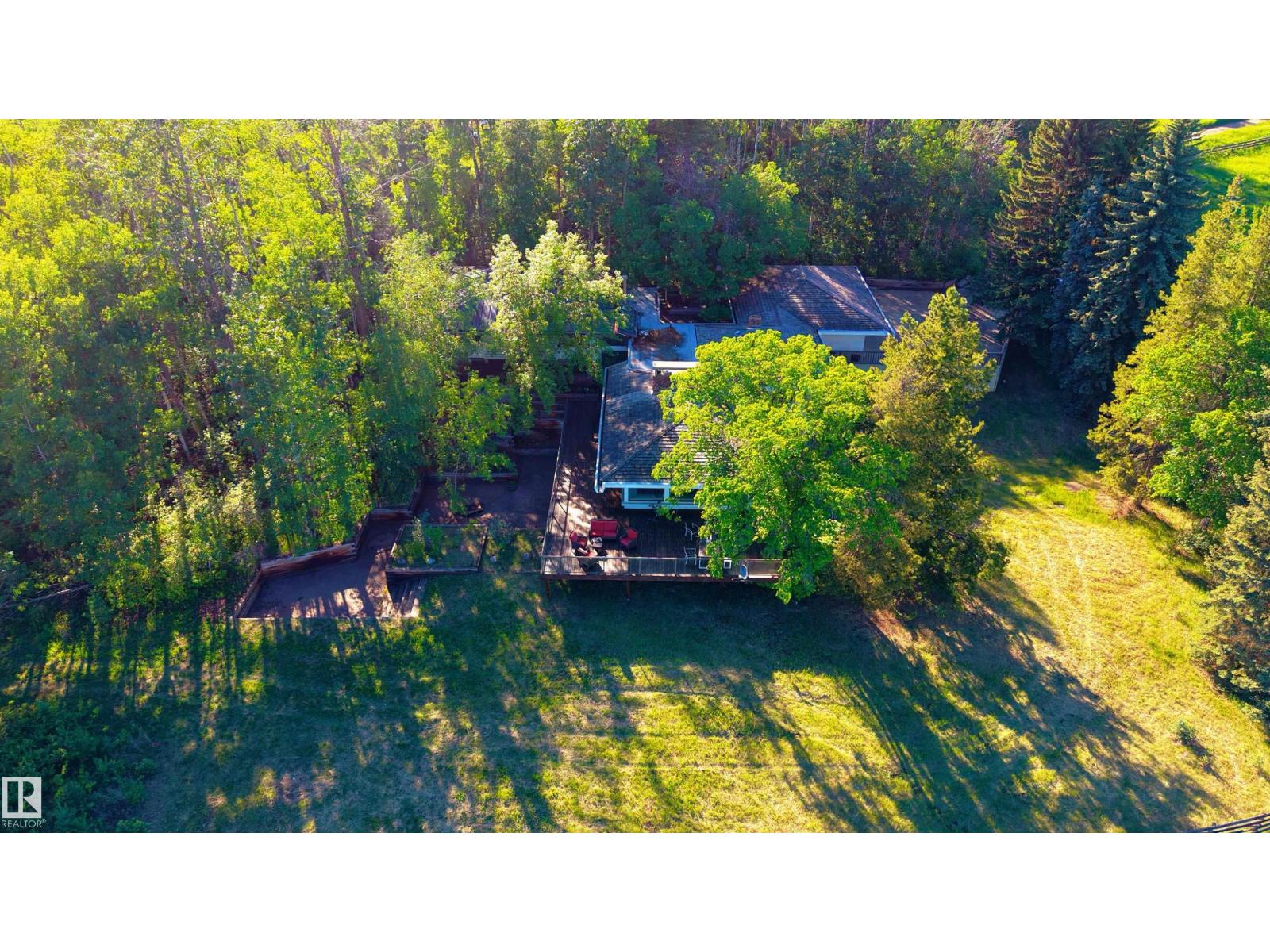 20211 9 Av Sw Property Photo 66