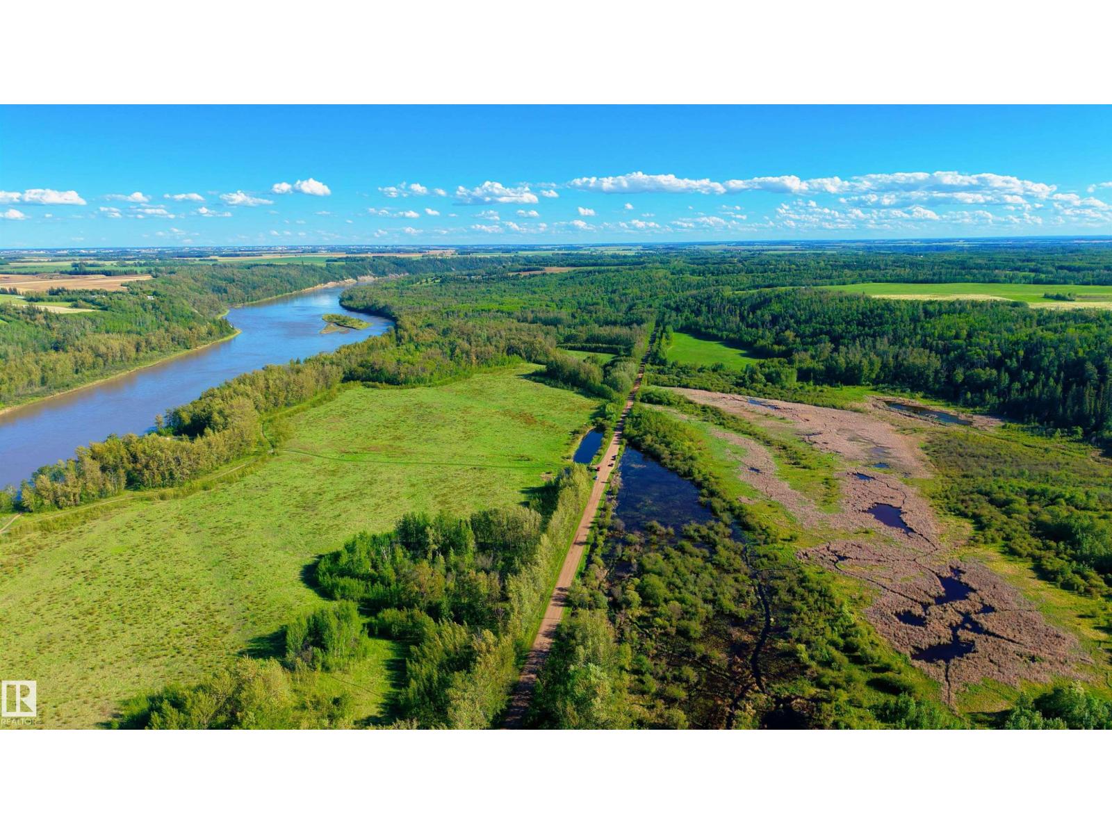 20211 9 Av Sw Property Photo 70
