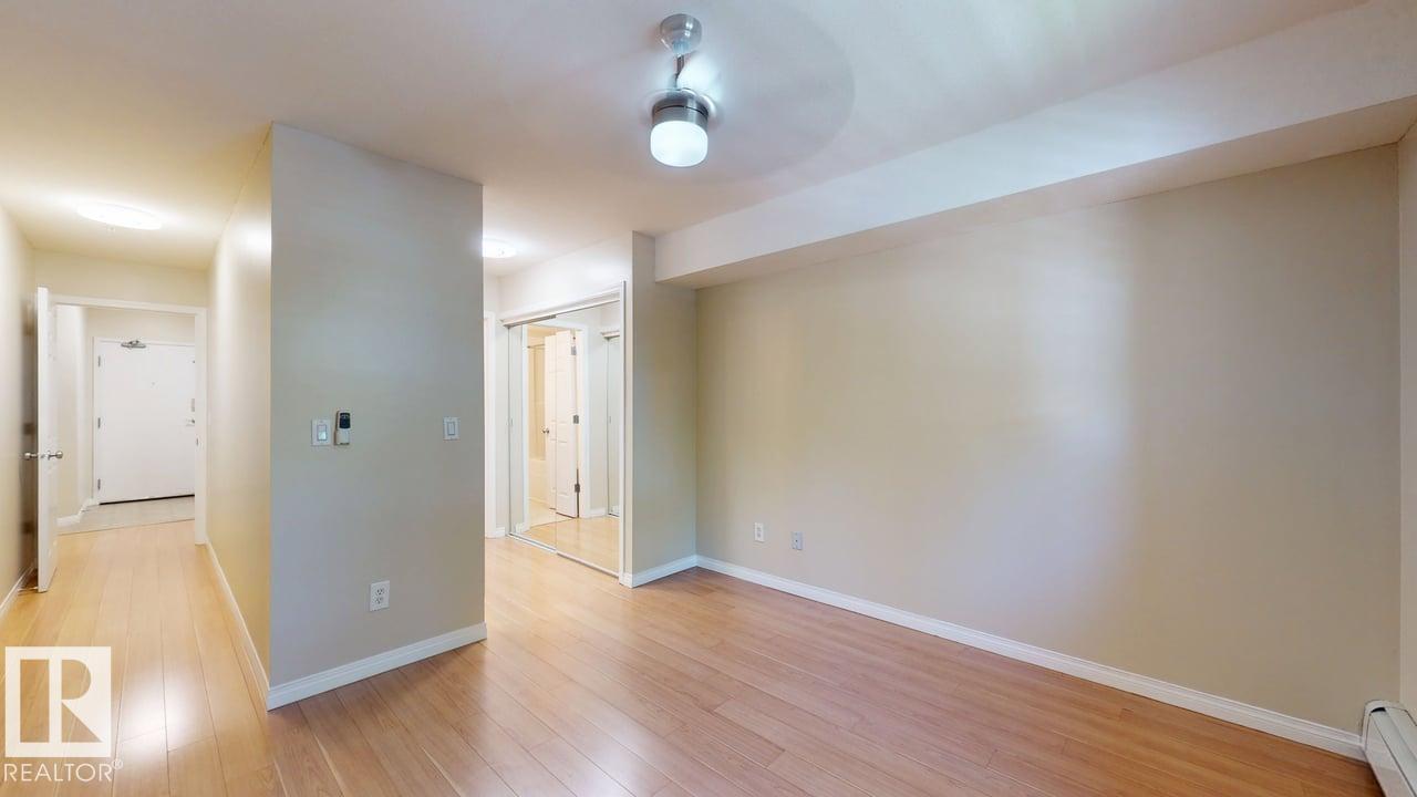 #201 11408 108 Av Nw Property Photo 6