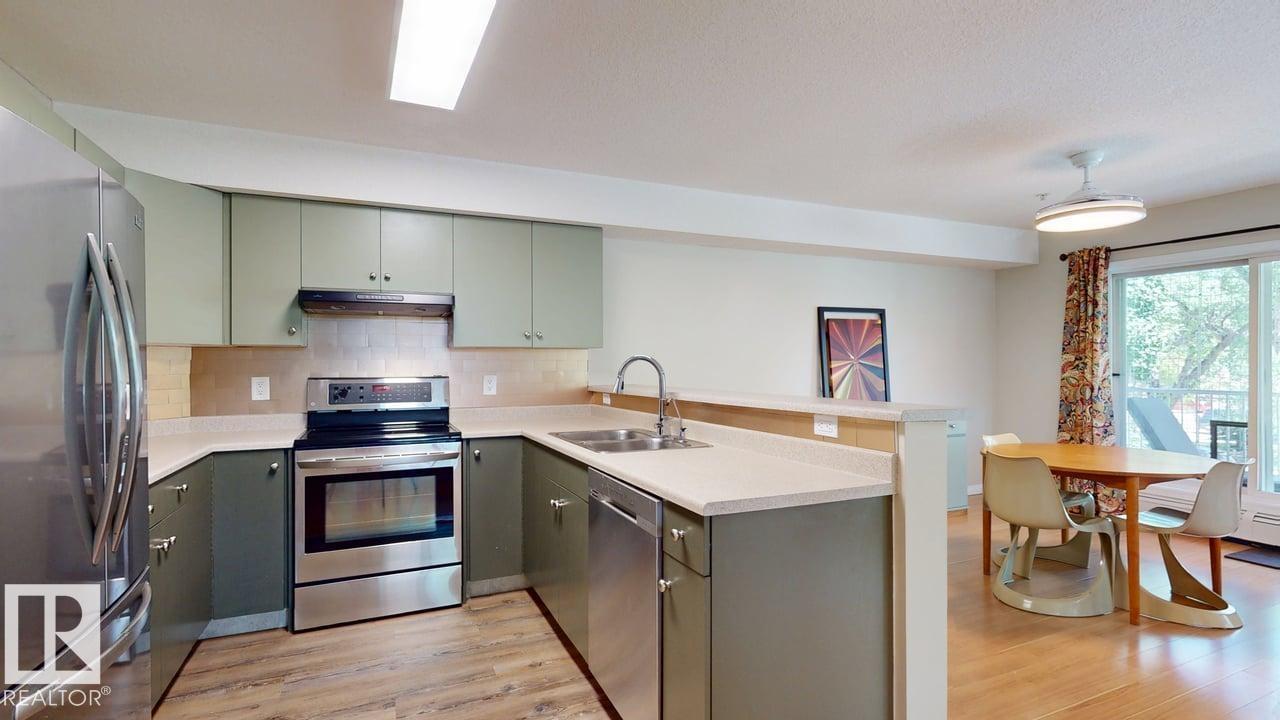 #201 11408 108 Av Nw Property Photo 19