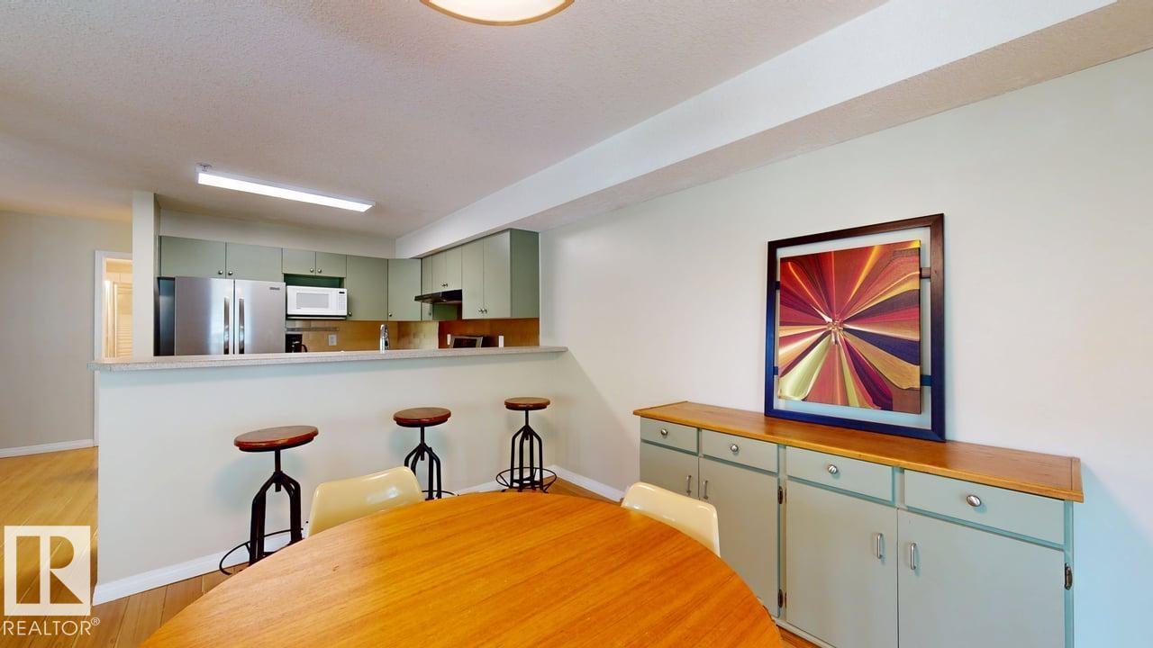 #201 11408 108 Av Nw Property Photo 20