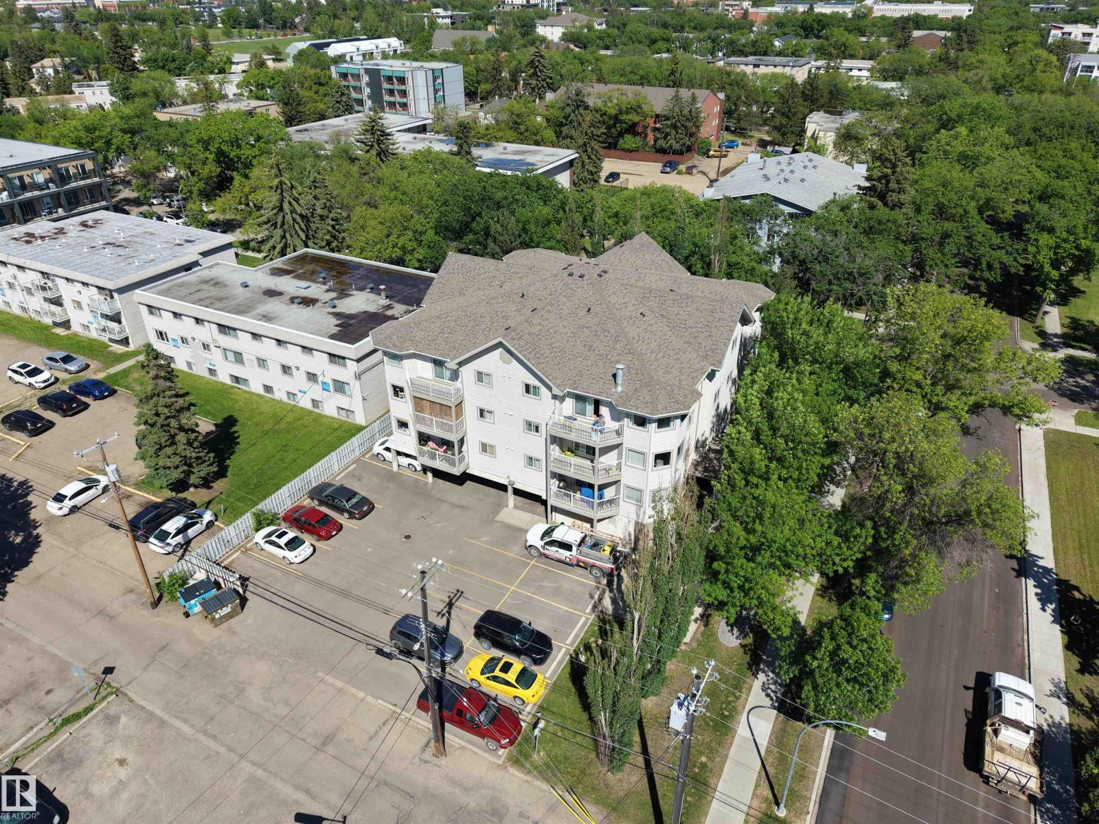 #201 11408 108 Av Nw Property Photo 32