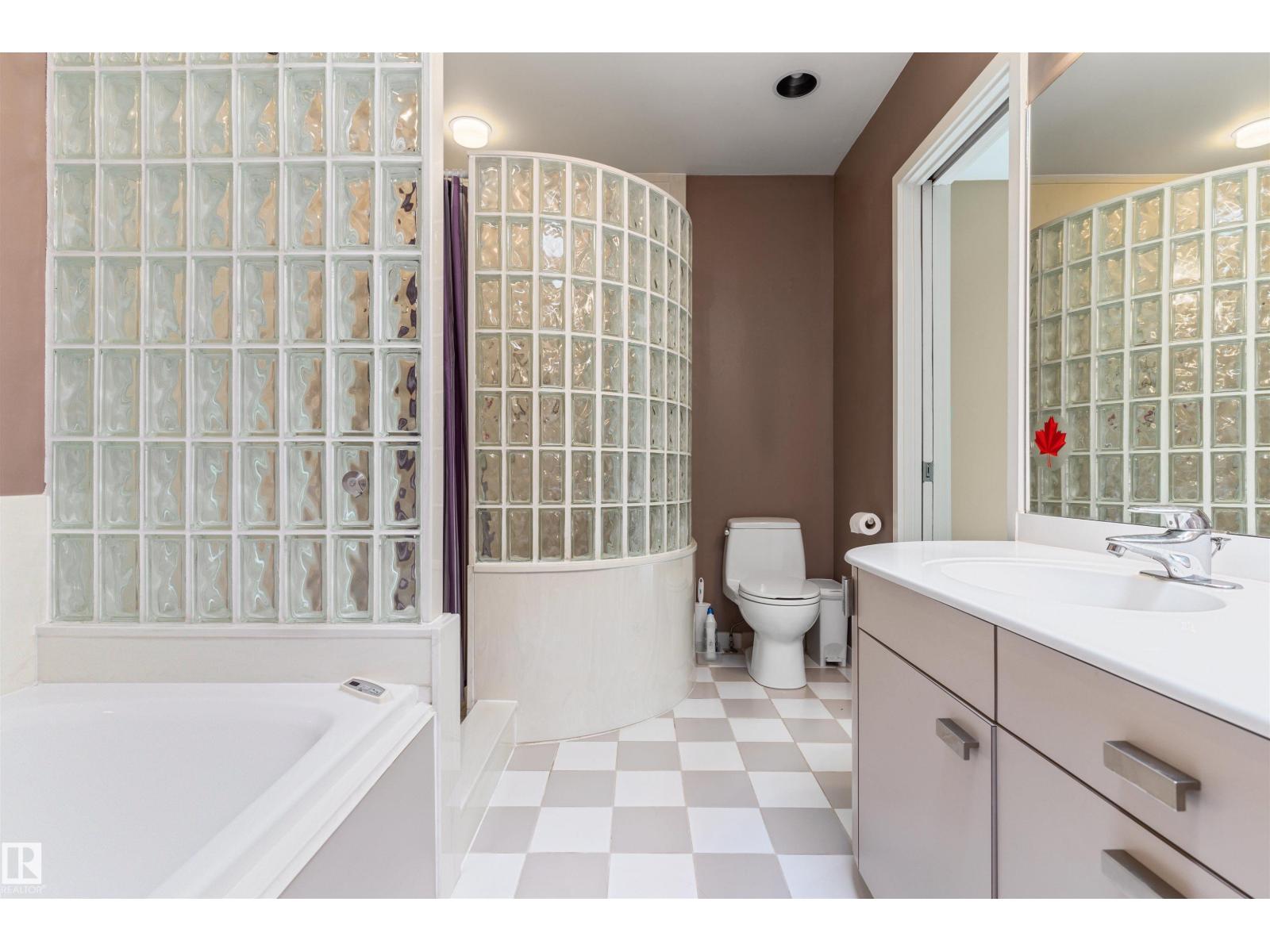 8 Laurier Pl Nw Property Photo 34