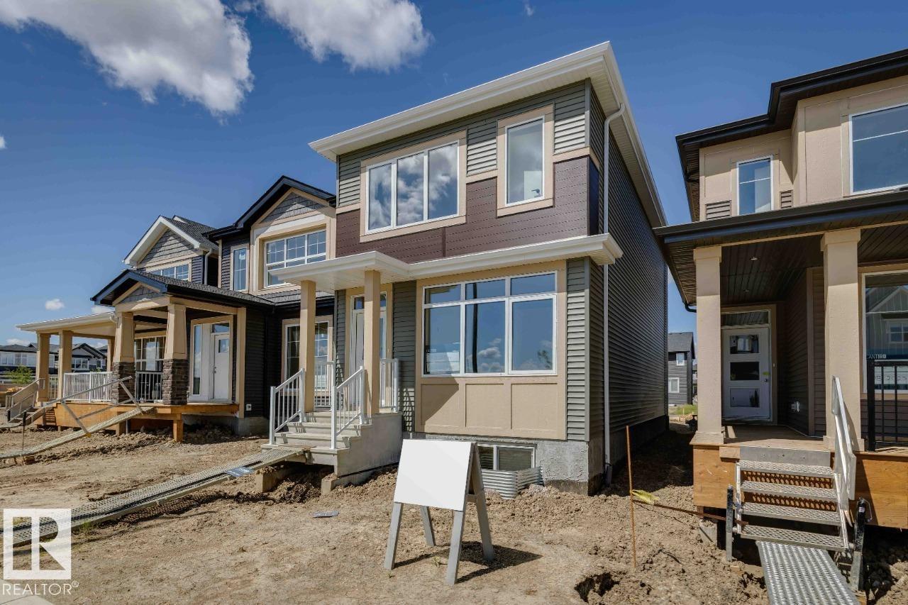 7118 50a Av Property Photo 2
