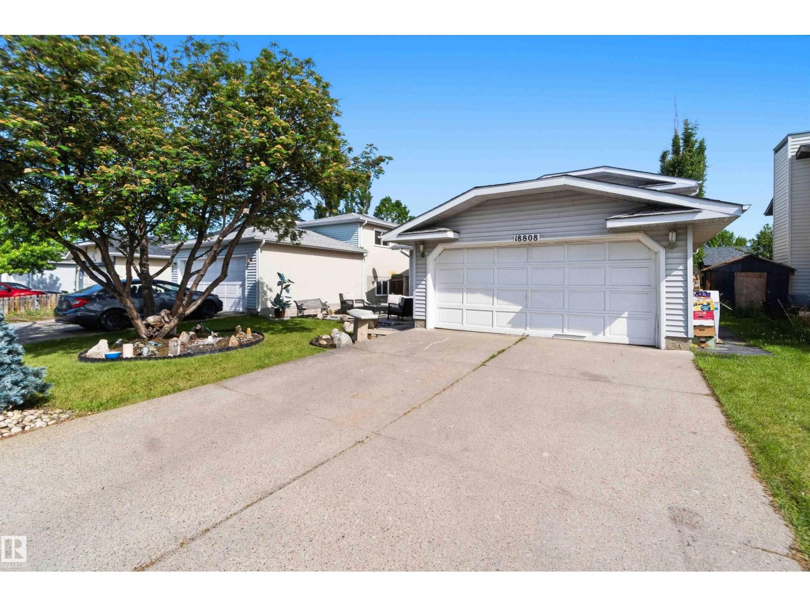 18808 72A AV NW Property Photo 1