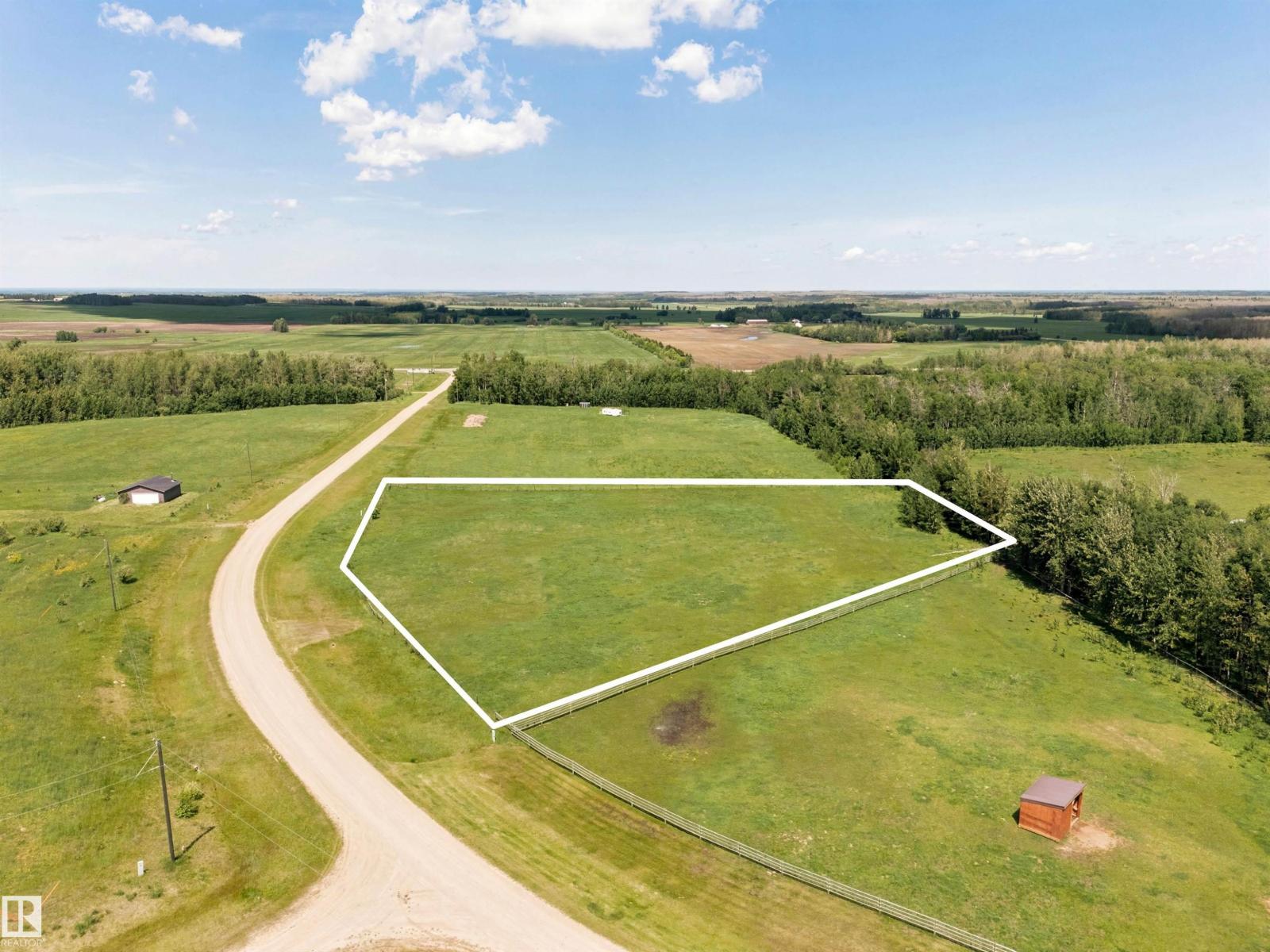281029 Hwy 616 Property Photo 4
