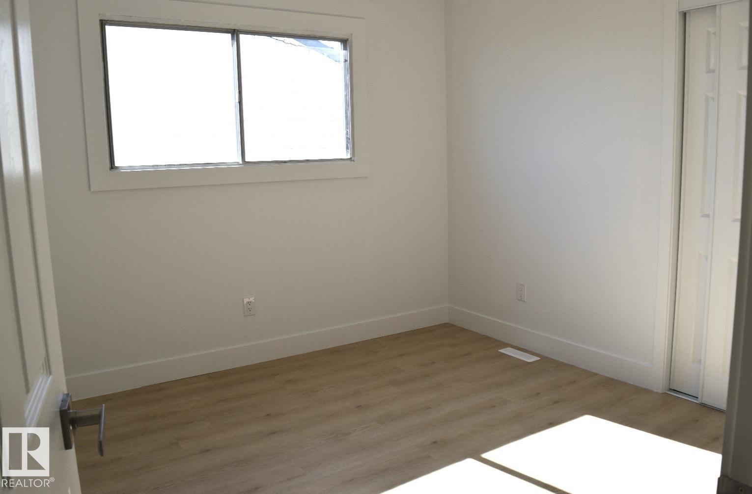 3601 53 Street Property Photo 6