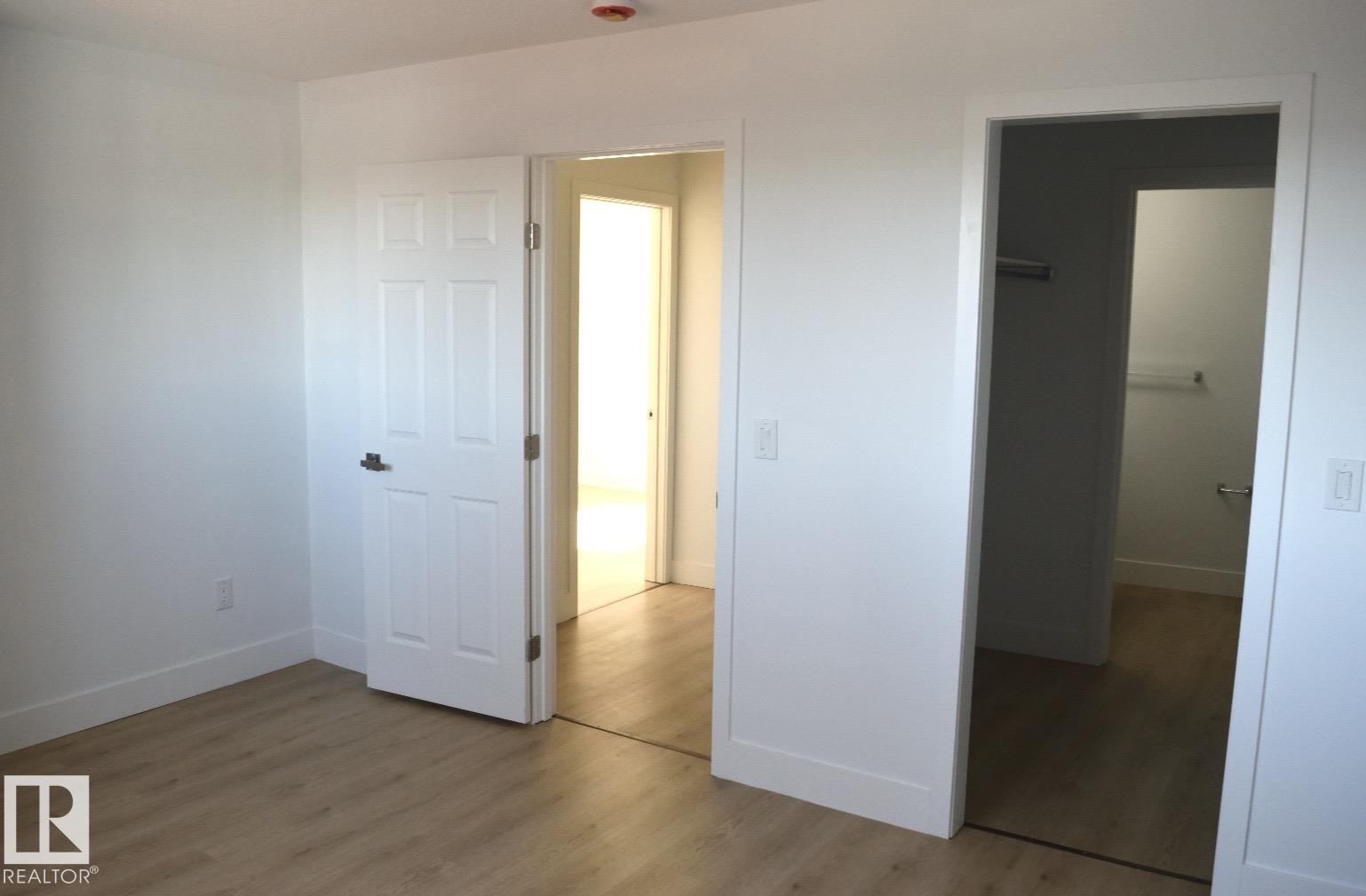 3601 53 Street Property Photo 8
