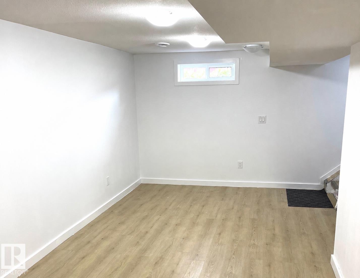 3601 53 Street Property Photo 14