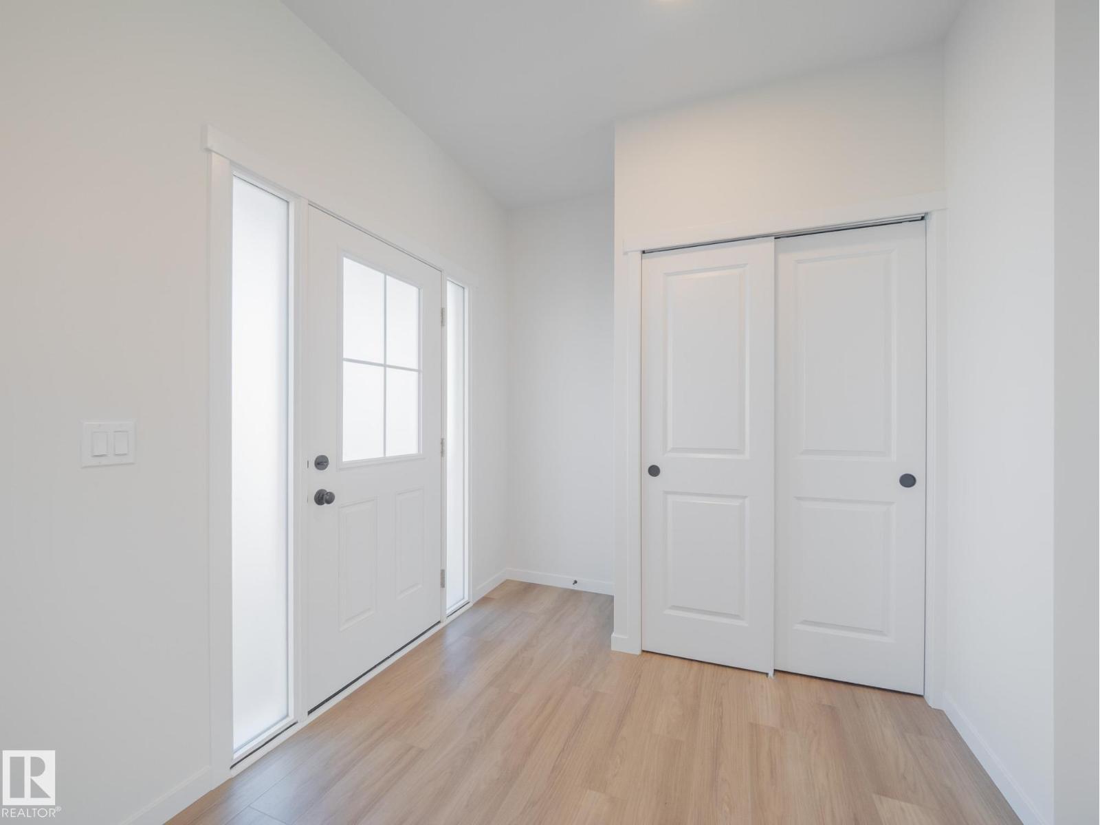29 Nerine Cr Property Photo 5