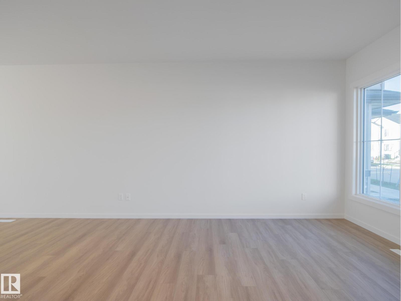 29 Nerine Cr Property Photo 8