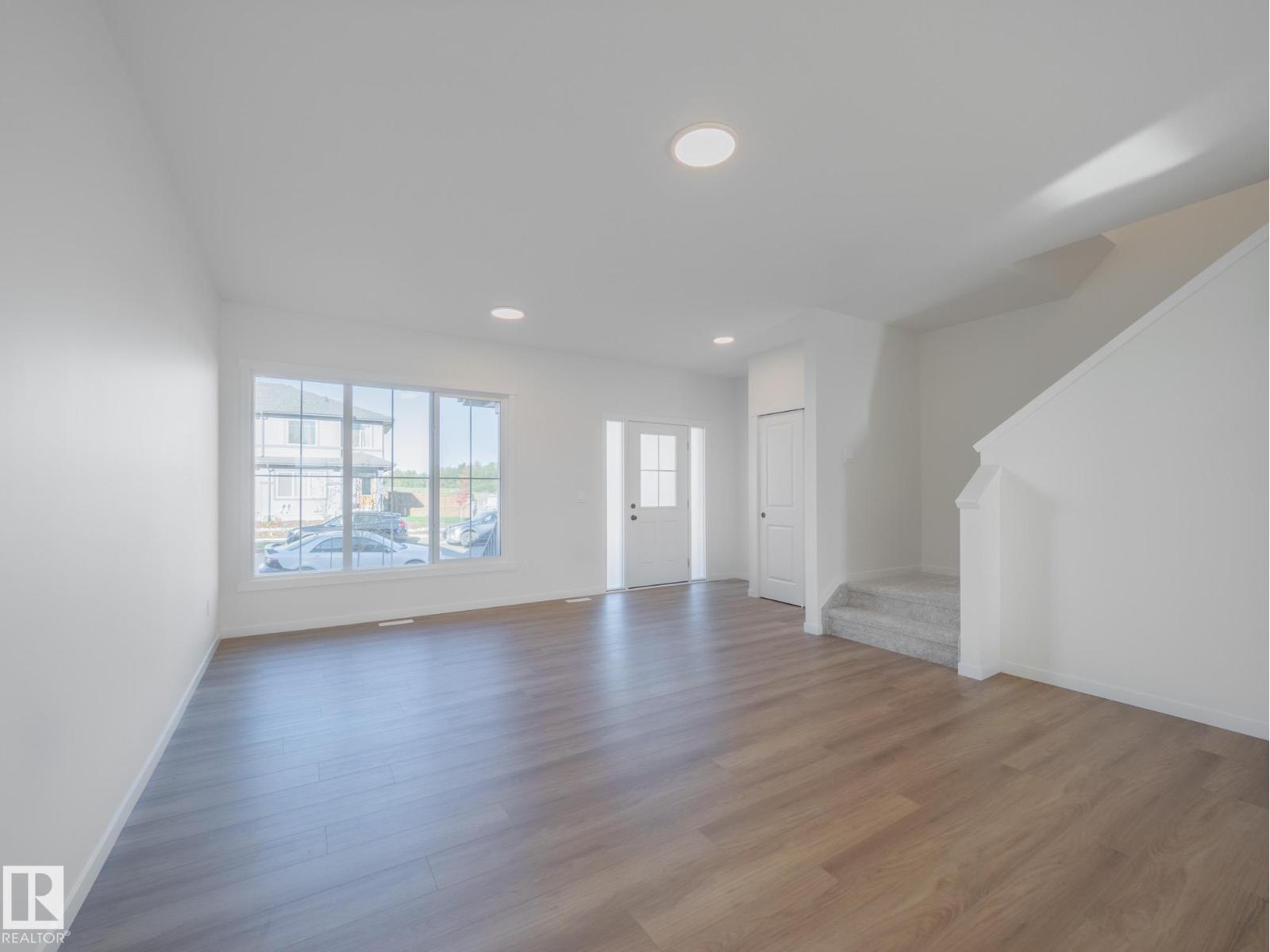 29 Nerine Cr Property Photo 10