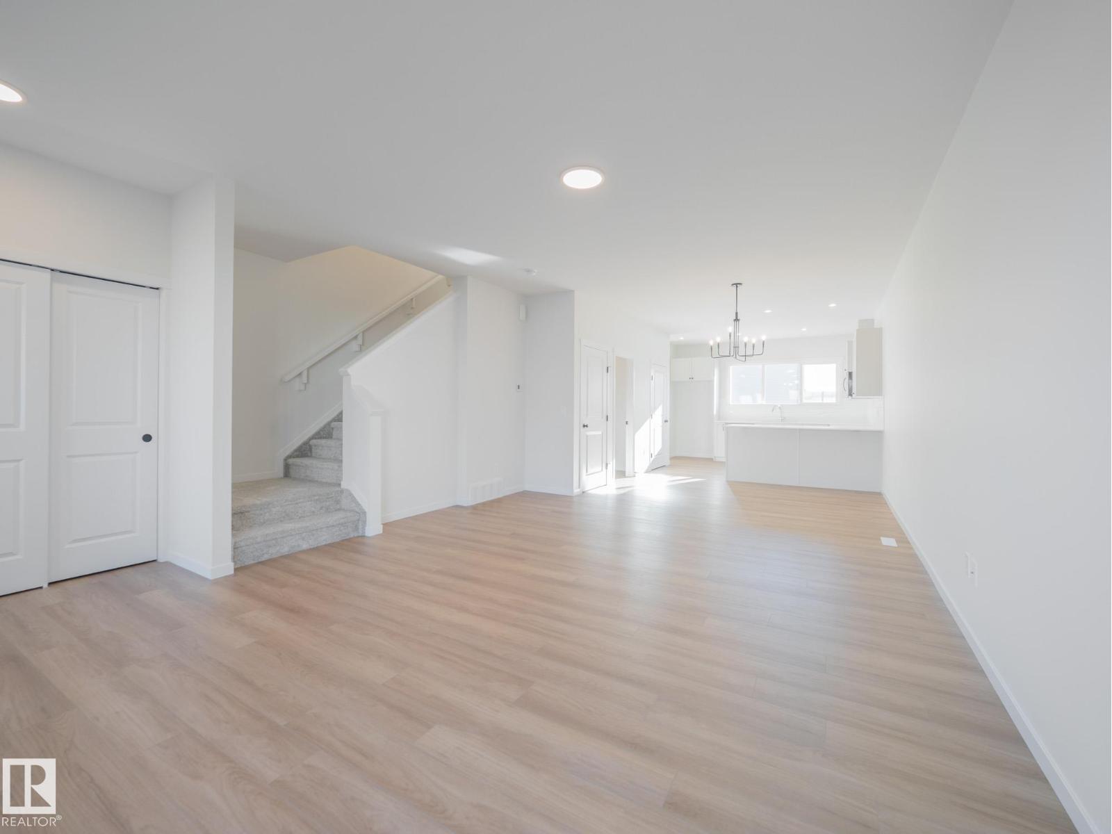 29 Nerine Cr Property Photo 11