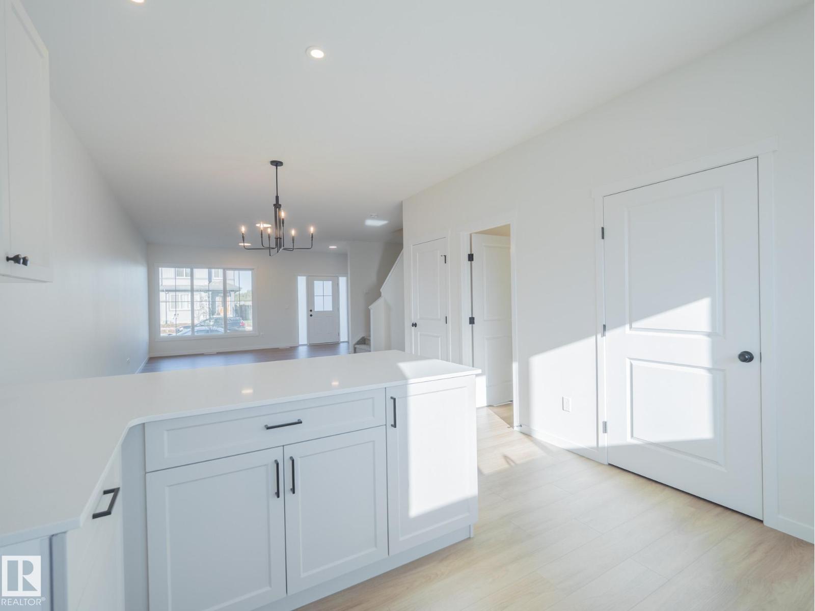 29 Nerine Cr Property Photo 18