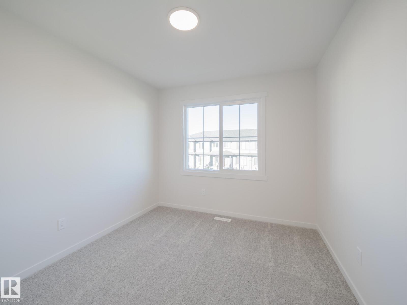 29 Nerine Cr Property Photo 32