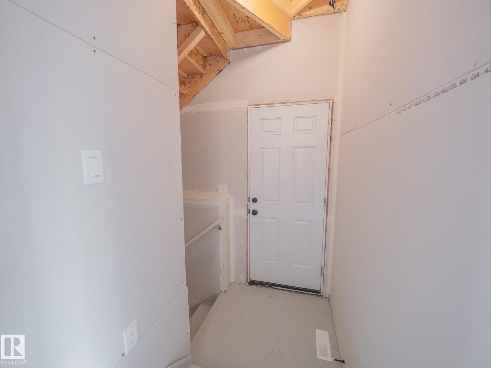 29 Nerine Cr Property Photo 35