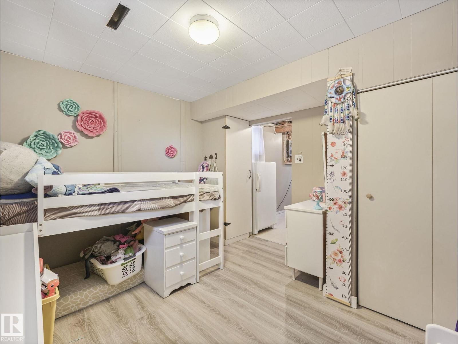 5305 46 St Property Photo 24