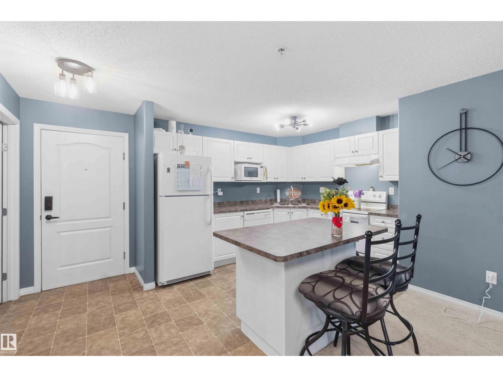 #128 1520 Hammond Gate Nw Property Photo 12