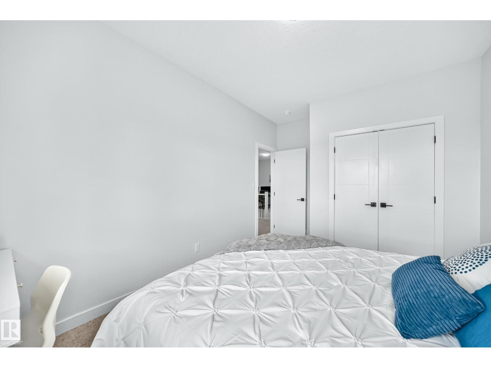 223 Rolston Wd Property Photo 36