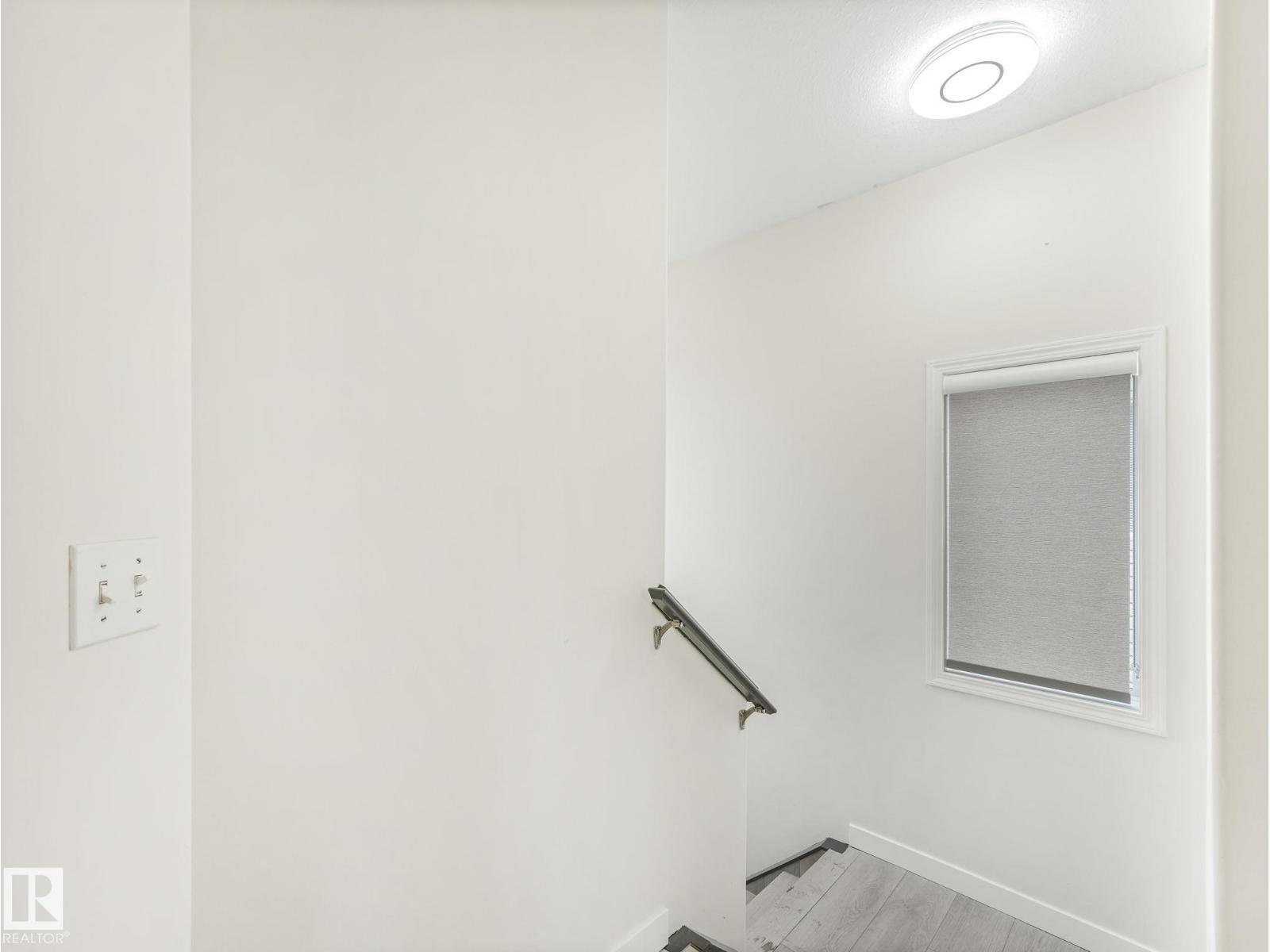 #18 230 Edwards Dr Sw Property Photo 30