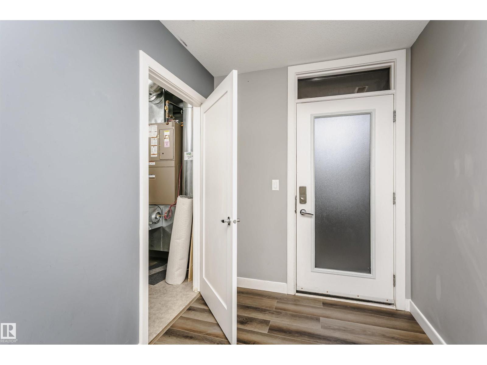 #211 10808 71 Av Nw Property Photo 5