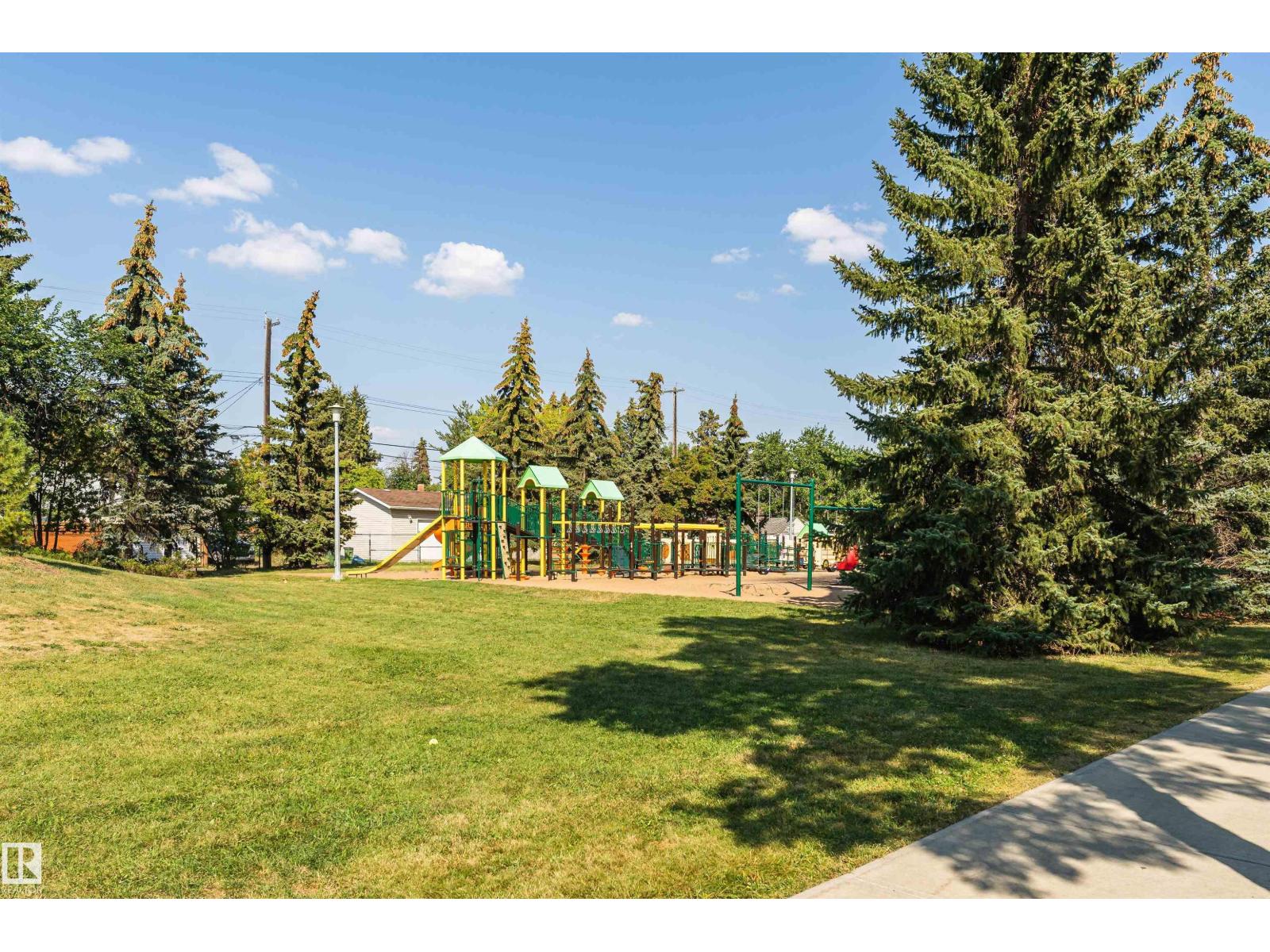 #211 10808 71 Av Nw Property Photo 29