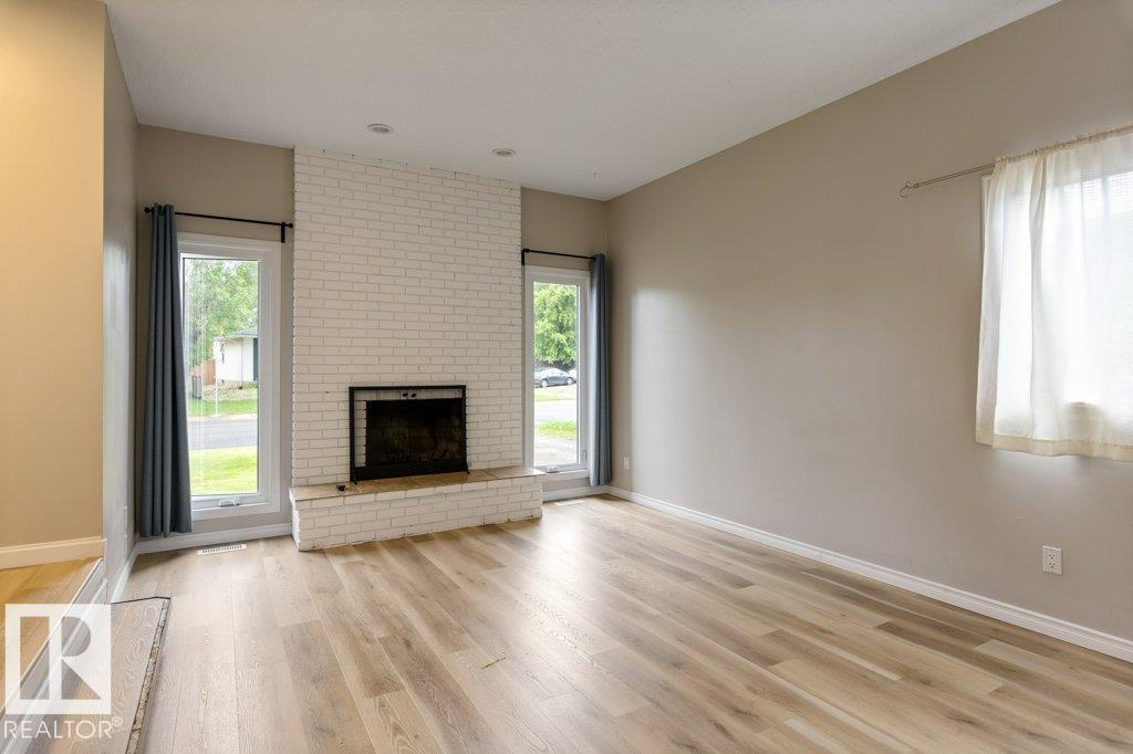 2016 82 St Nw Property Photo 1