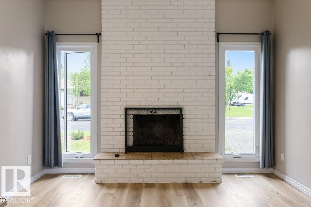 2016 82 St Nw Property Photo 2