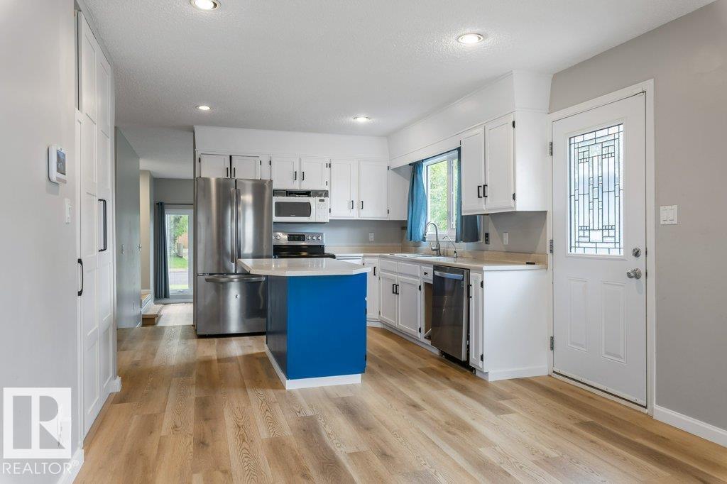 2016 82 St Nw Property Photo 19