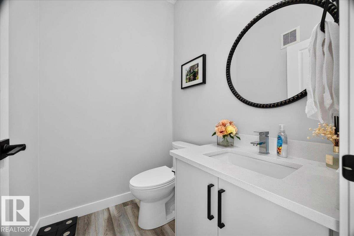 424 Black Stone Li Property Photo 13