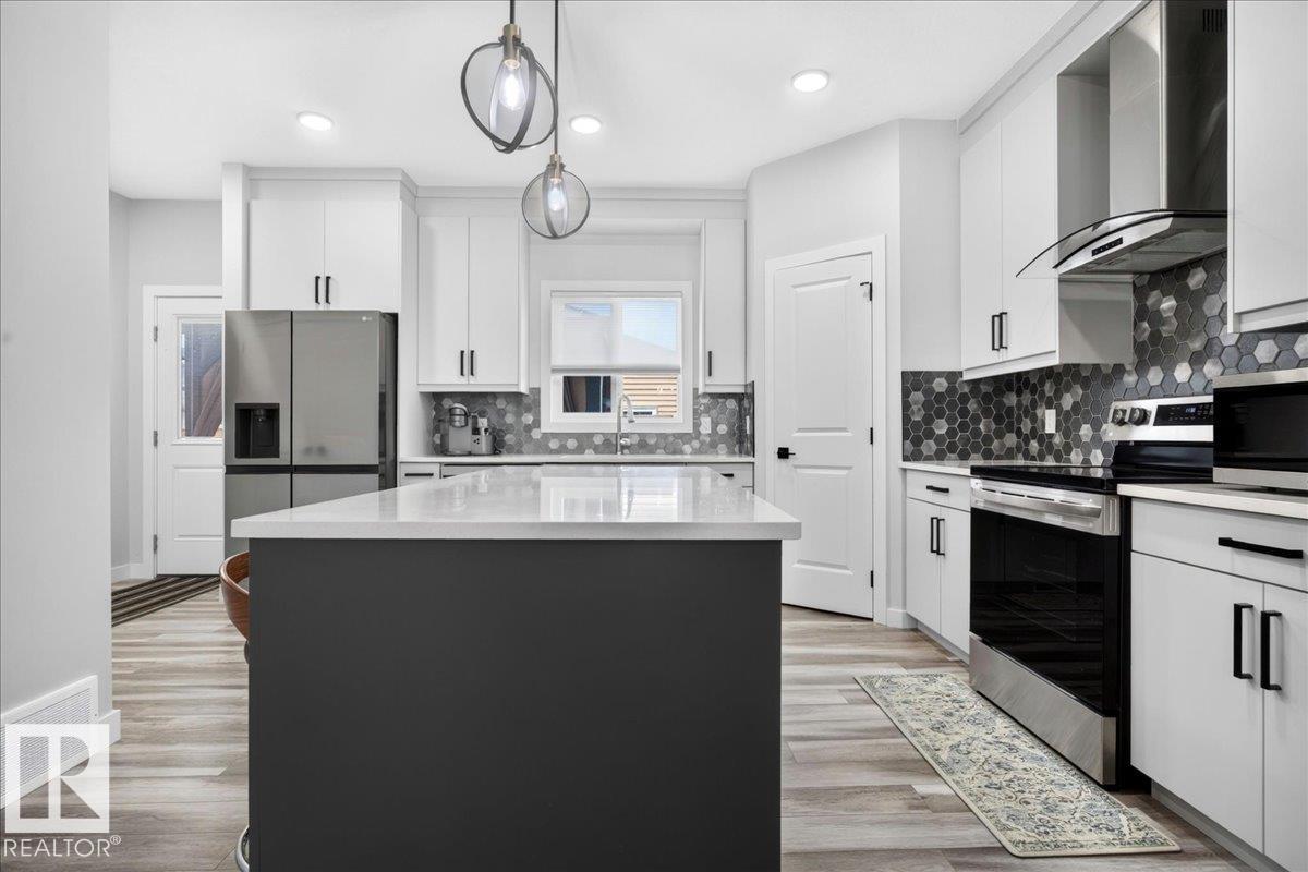 424 Black Stone Li Property Photo 18